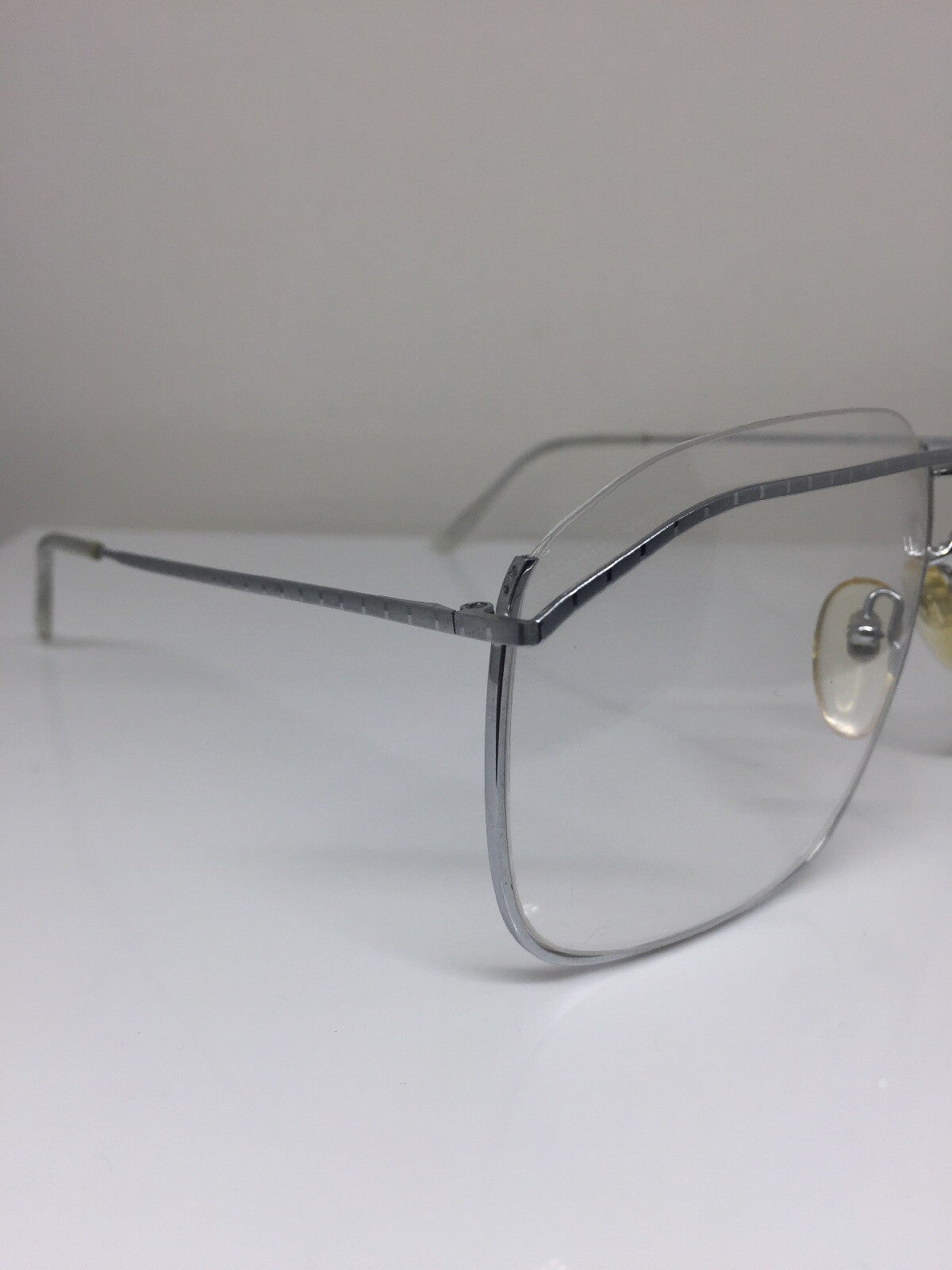 Vintage Saint Laurent YSL 383 Silver Sunglasses - Super Vision Optical