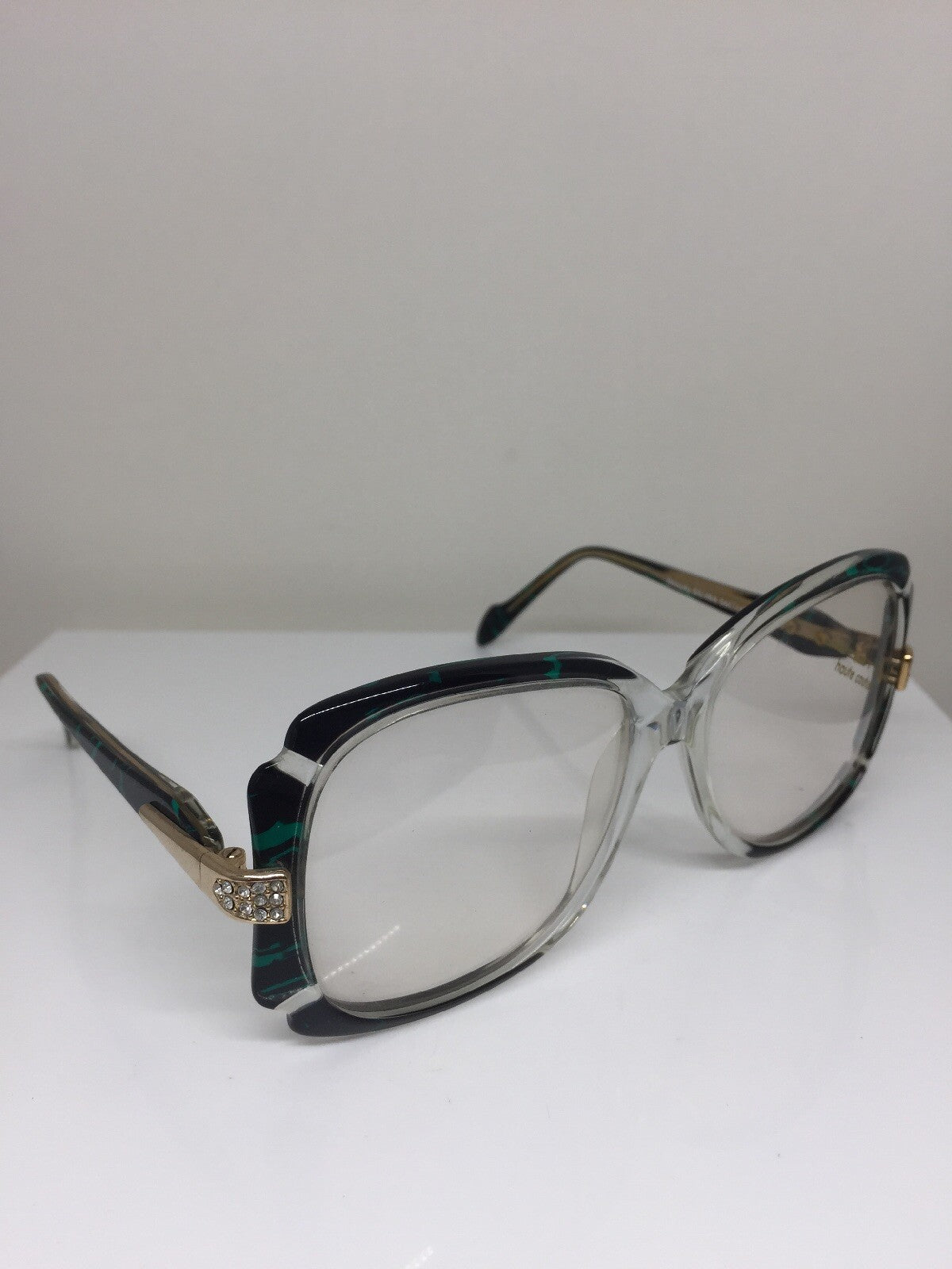 Vintage Neostyle HAUTE COUTURE BEAUTY 53/484 Gold Sunglasses - Super Vision Optical