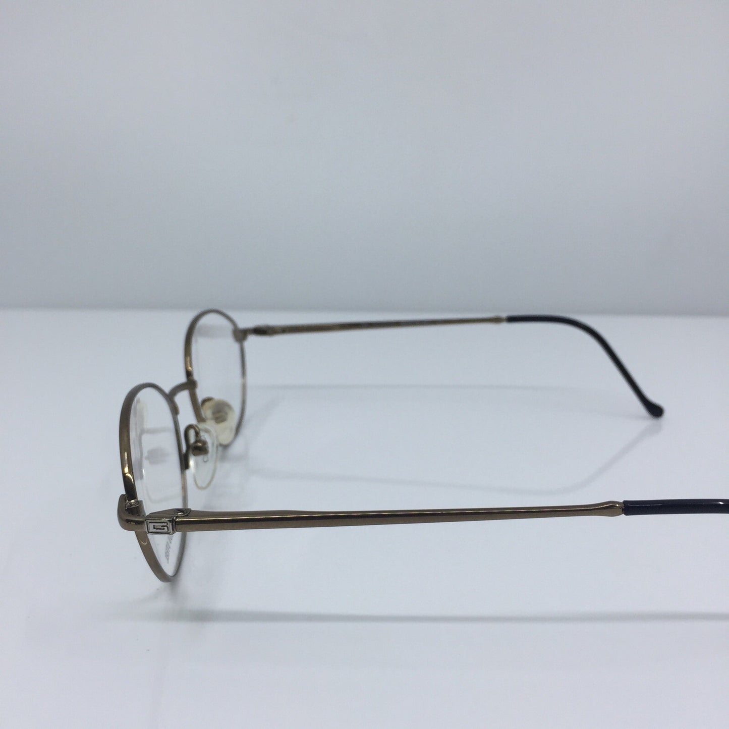 Vintage Gucci GG 2641 Gold Eyeglasses - Super Vision Optical