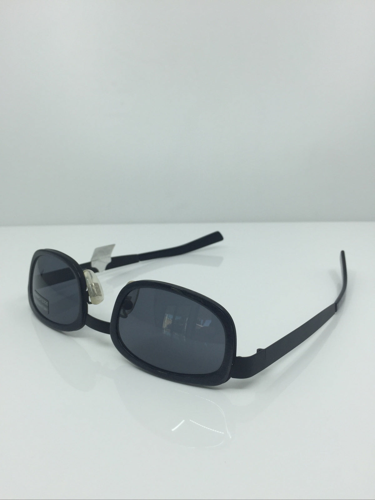 Vintage Dolce&Gabbana DG 910/S Black Sunglasses - Super Vision Optical