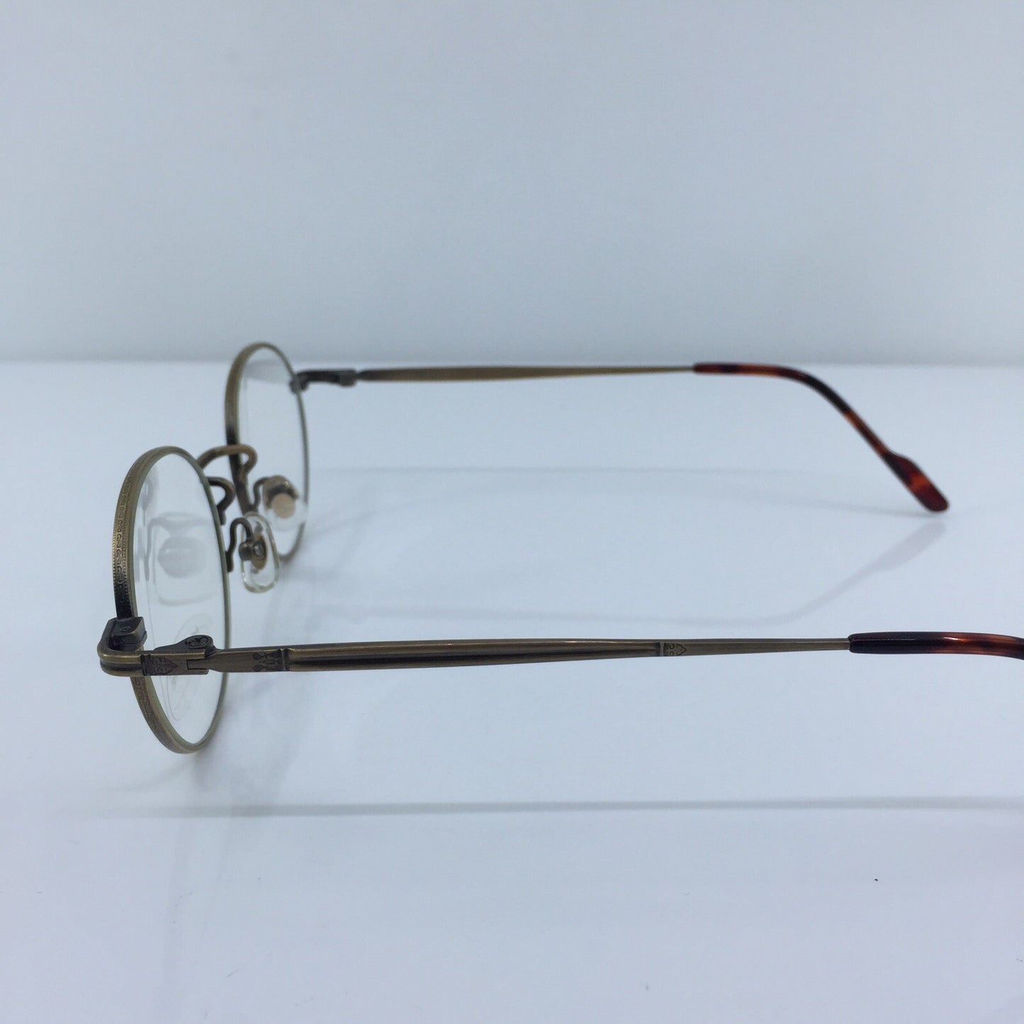 Vintage Koure KR 8150 Gold Eyeglasses - Super Vision Optical