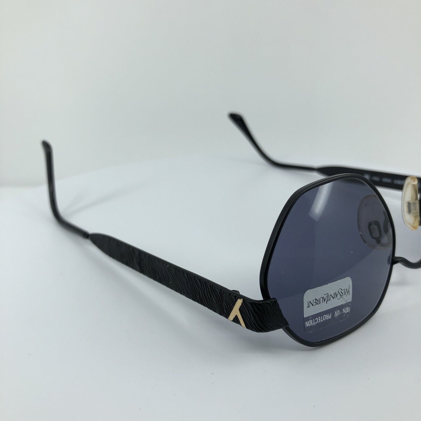 Vintage Saint Laurent YSL 6019 Gold Sunglasses - Super Vision Optical