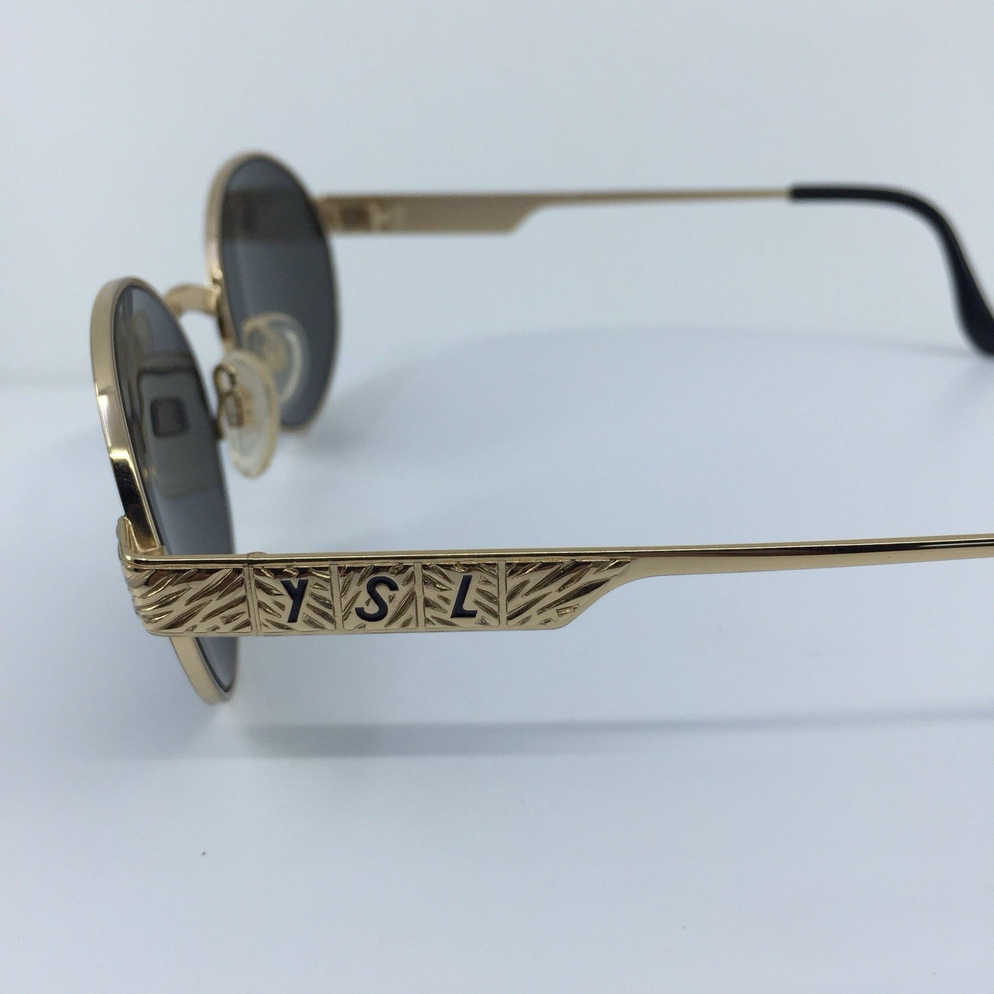 Vintage Saint Laurent YSL 6043 Gold Sunglasses - Super Vision Optical