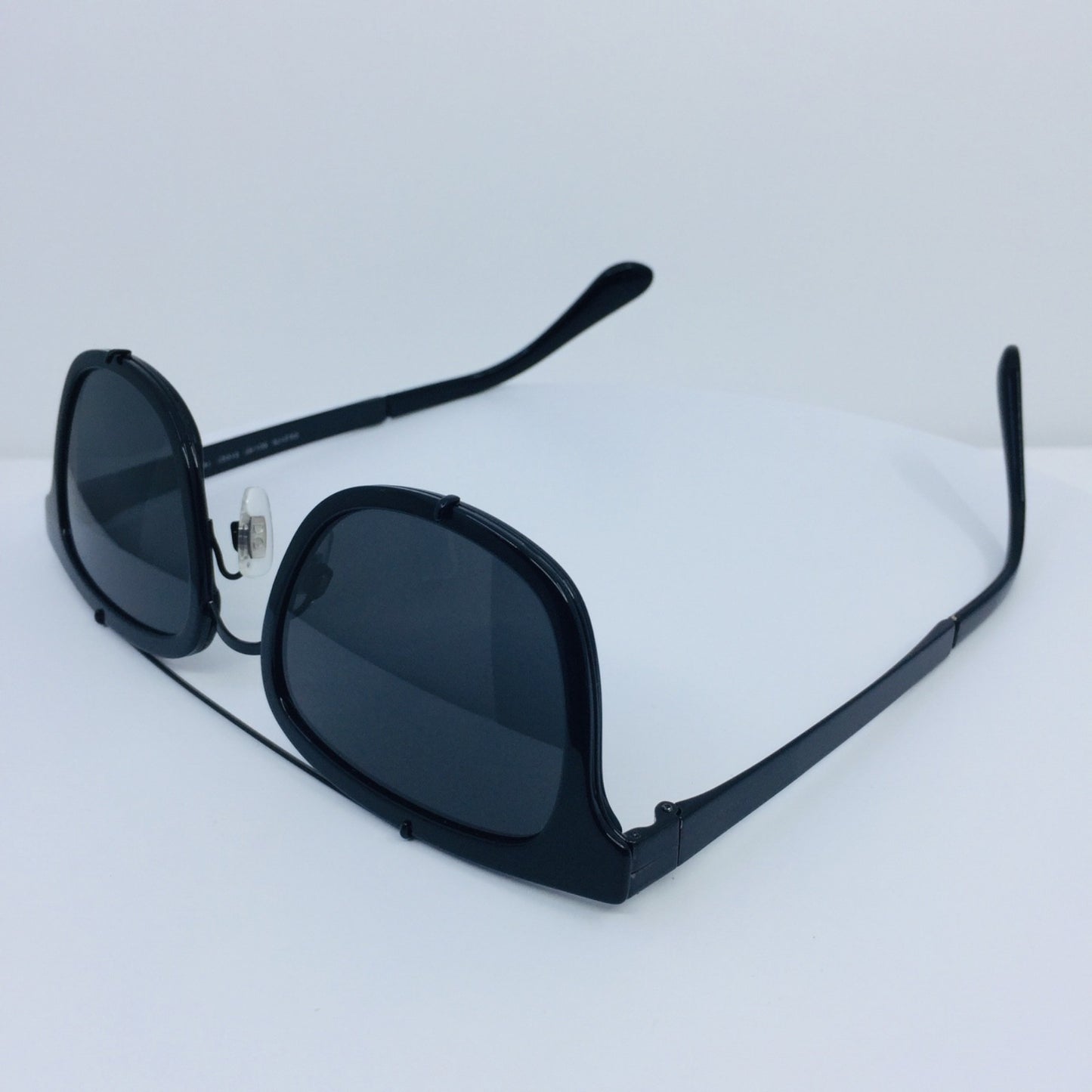 Vintage Dolce & Gabbana DG 2175 Black Sunglasses - Super Vision Optical