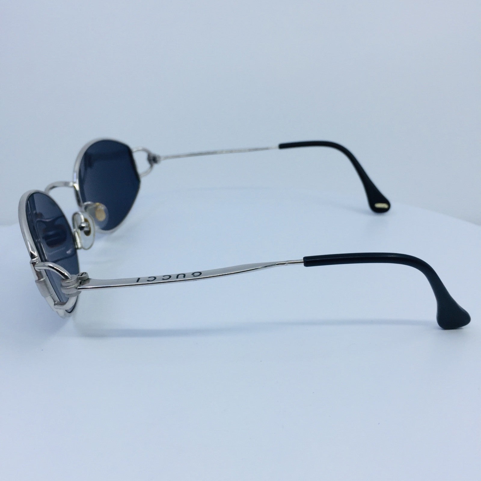 Vintage Gucci GG 2602/S Silver Sunglasses - Super Vision Optical