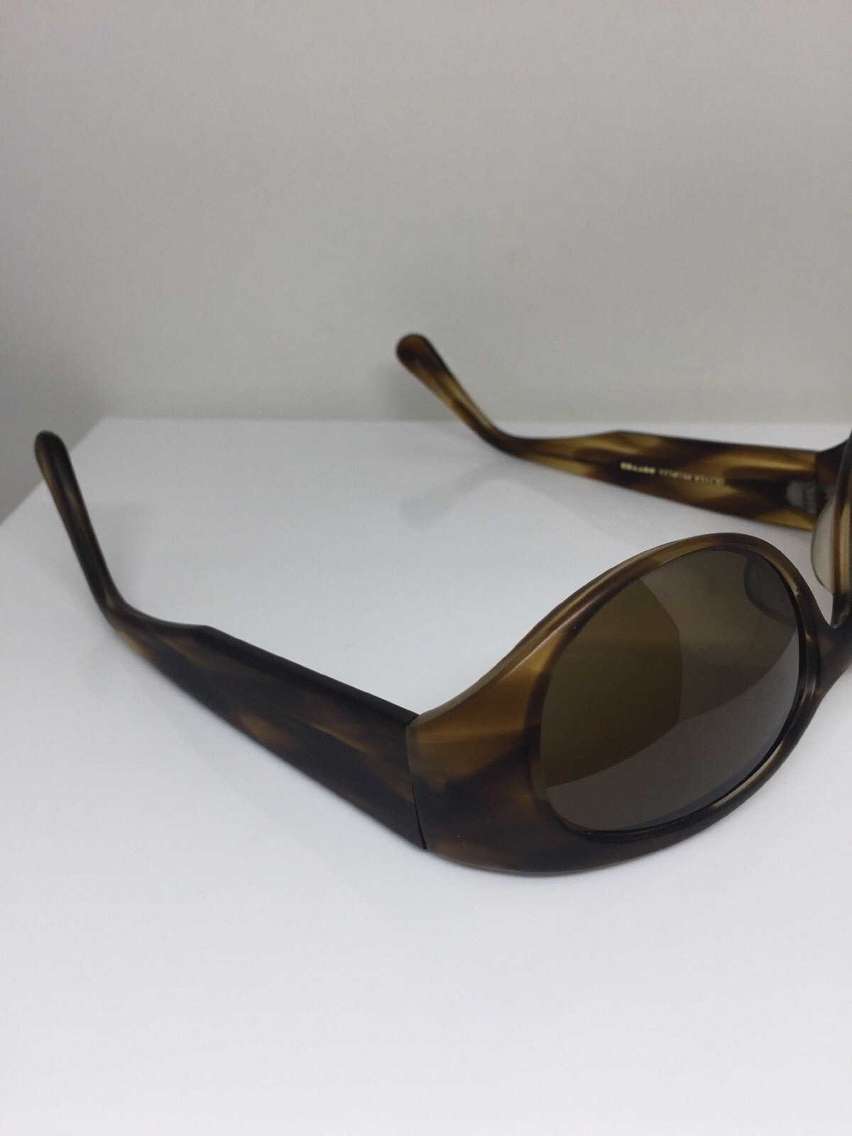Vintage Oliver Peoples OP 510 Tortoise Sunglasses - Super Vision Optical