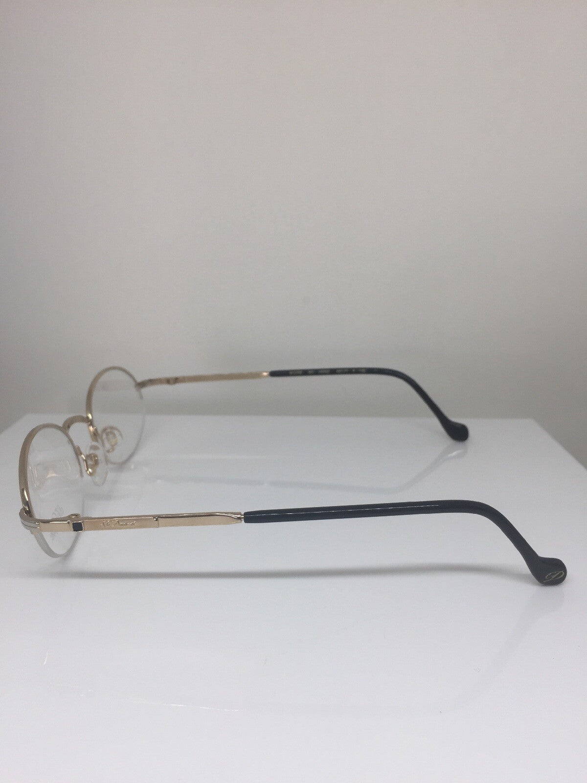 Vintage ST DuPont D102 Gold Eyeglasses - Super Vision Optical