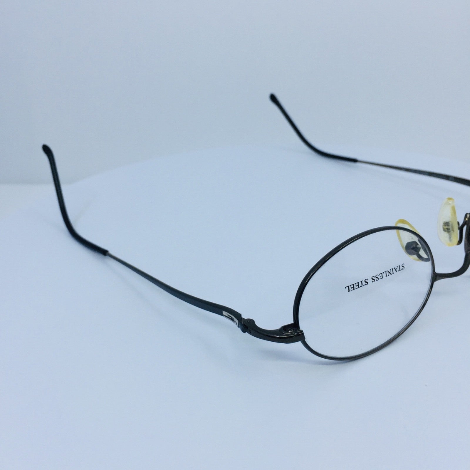 Vintage Gucci GG 2649 Gunmetal Eyeglasses - Super Vision Optical