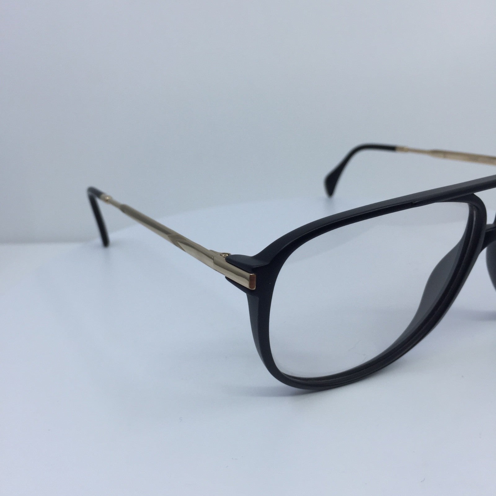 Vintage Silhouette 2723 /20 Gold Sunglasses - Super Vision Optical