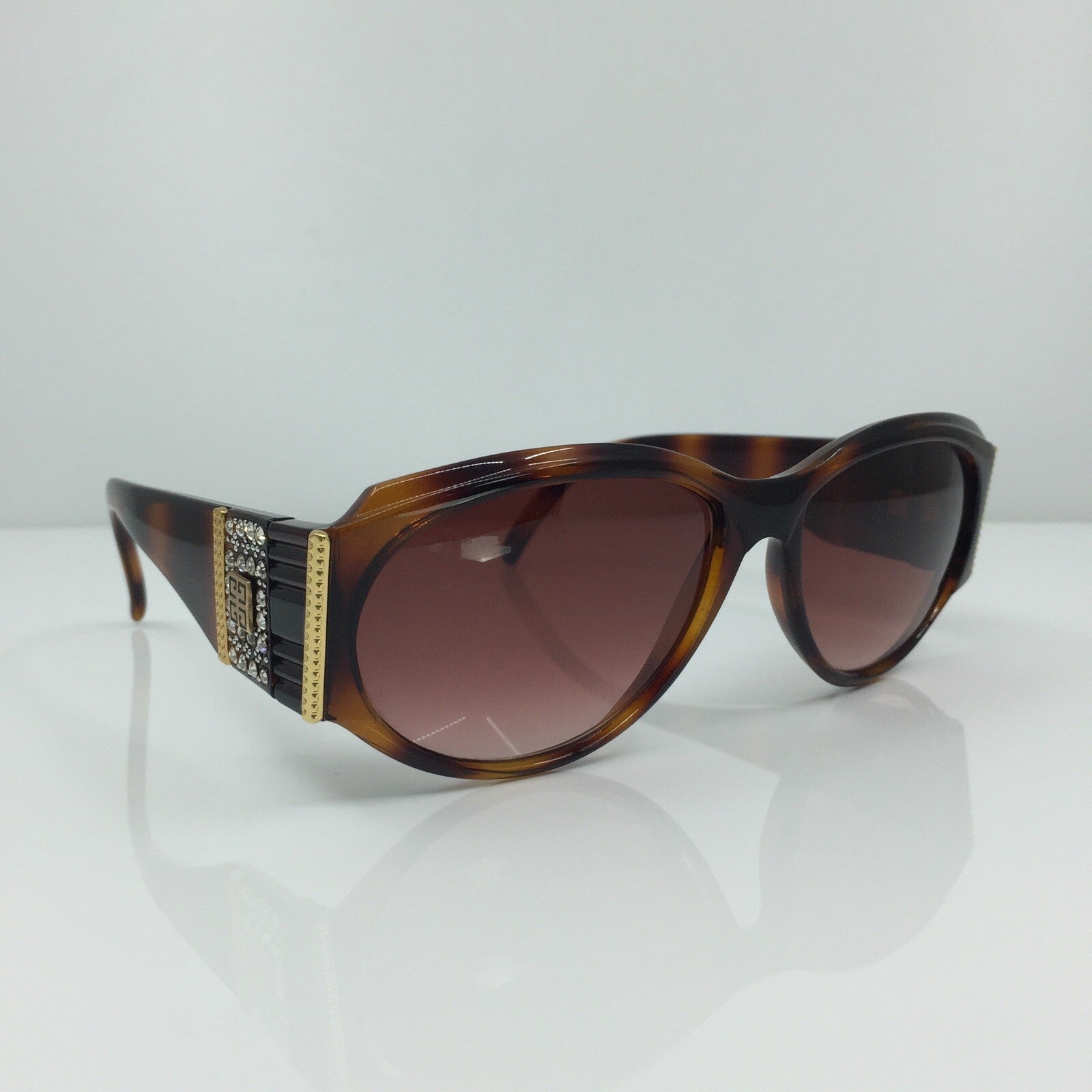 Vintage Givenchy MOD. 2012 Tortoise Sunglasses - Super Vision Optical