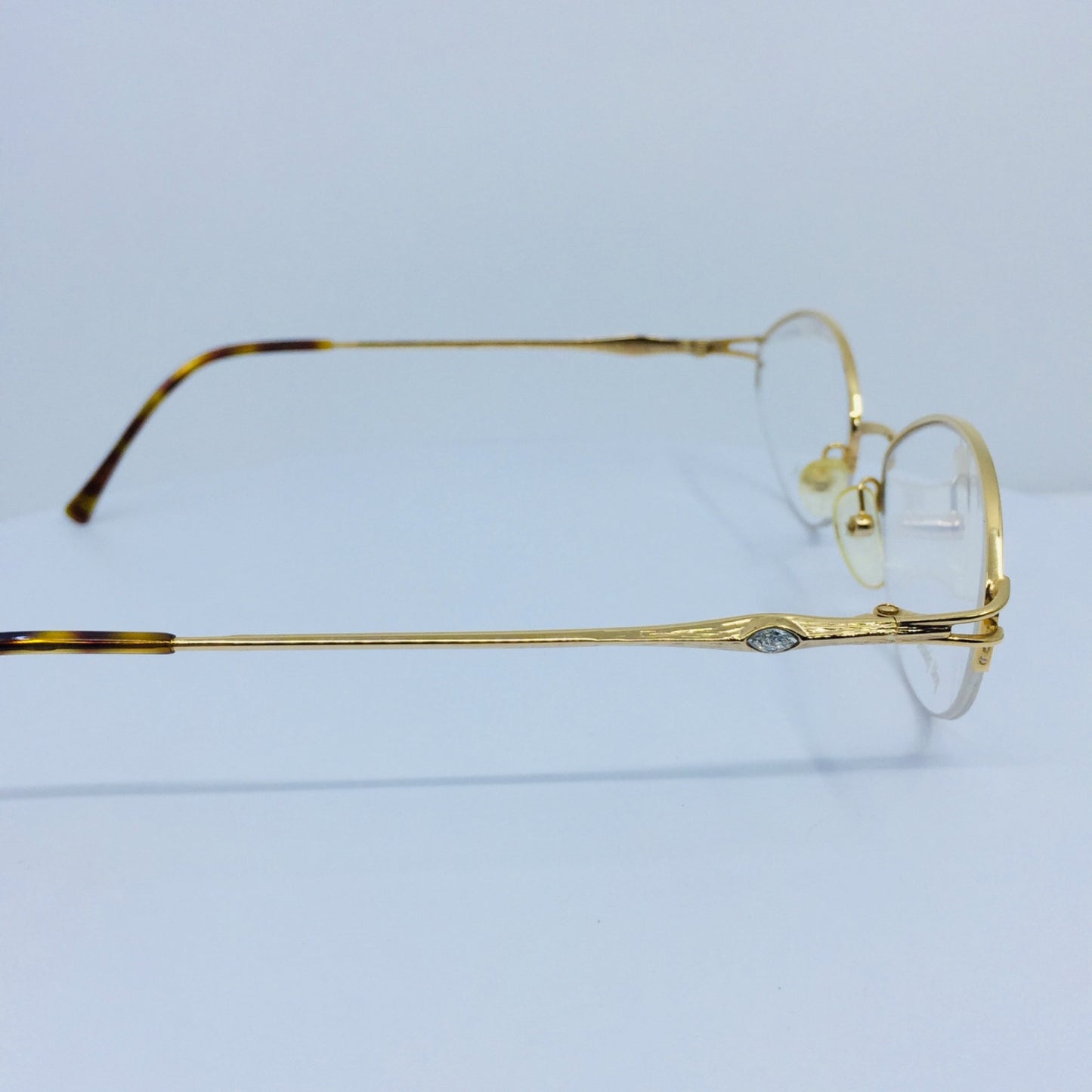 Vintage ESCADA E 0164 Gold Eyeglasses - Super Vision Optical
