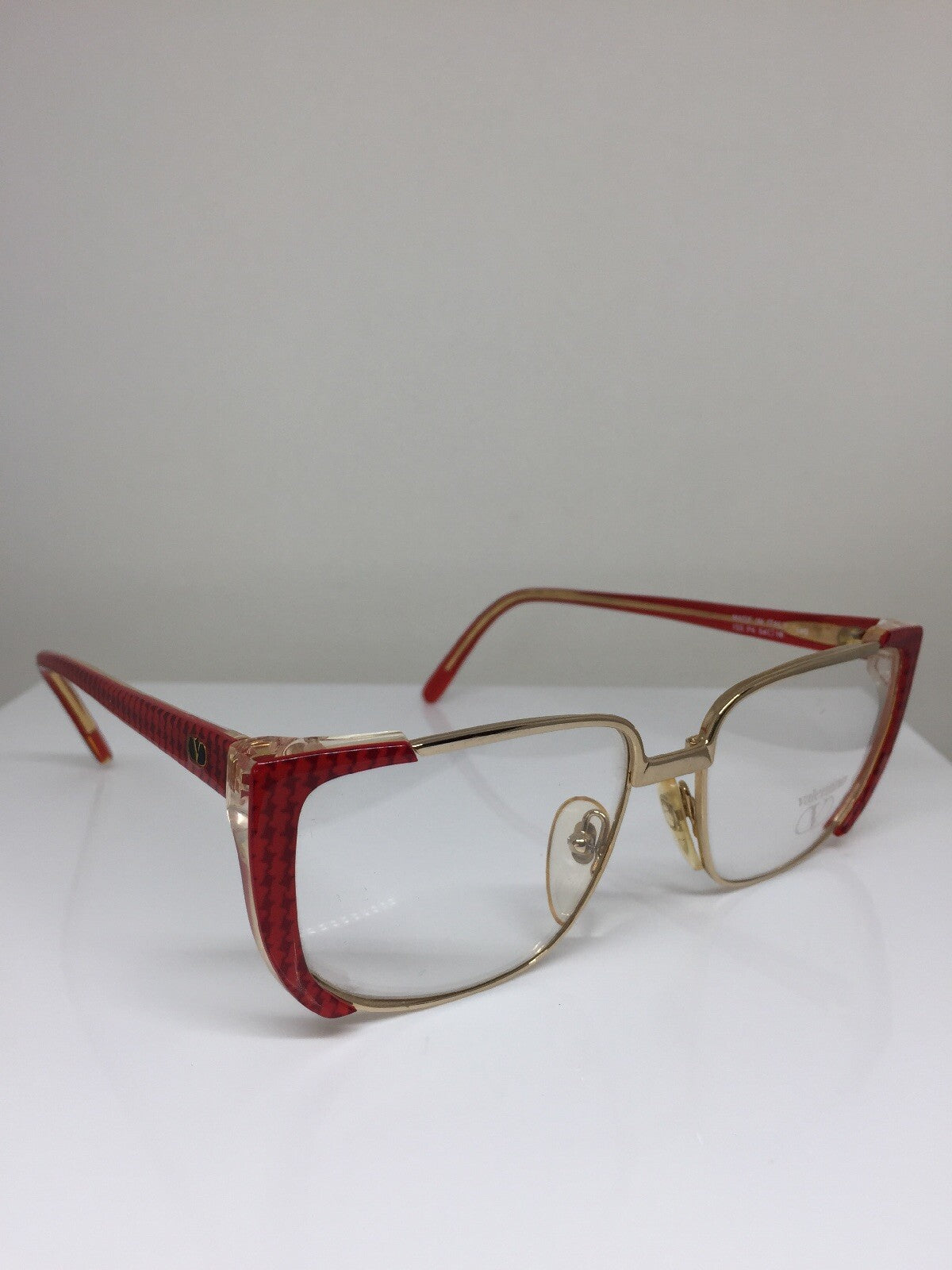 Vintage Valentino 133 Gold Sunglasses - Super Vision Optical