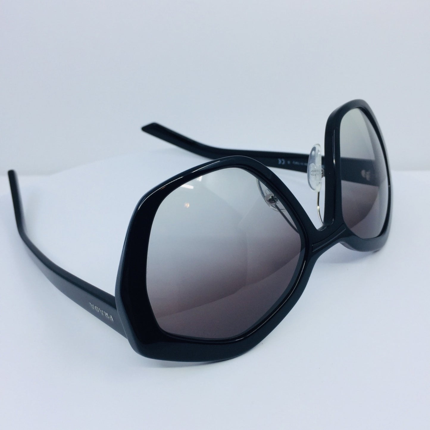 Vintage Prada Prada SPR 08X Black Sunglasses - Super Vision Optical