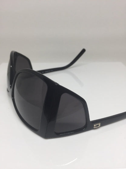 Vintage Gucci GG 2466/S Black Sunglasses - Super Vision Optical