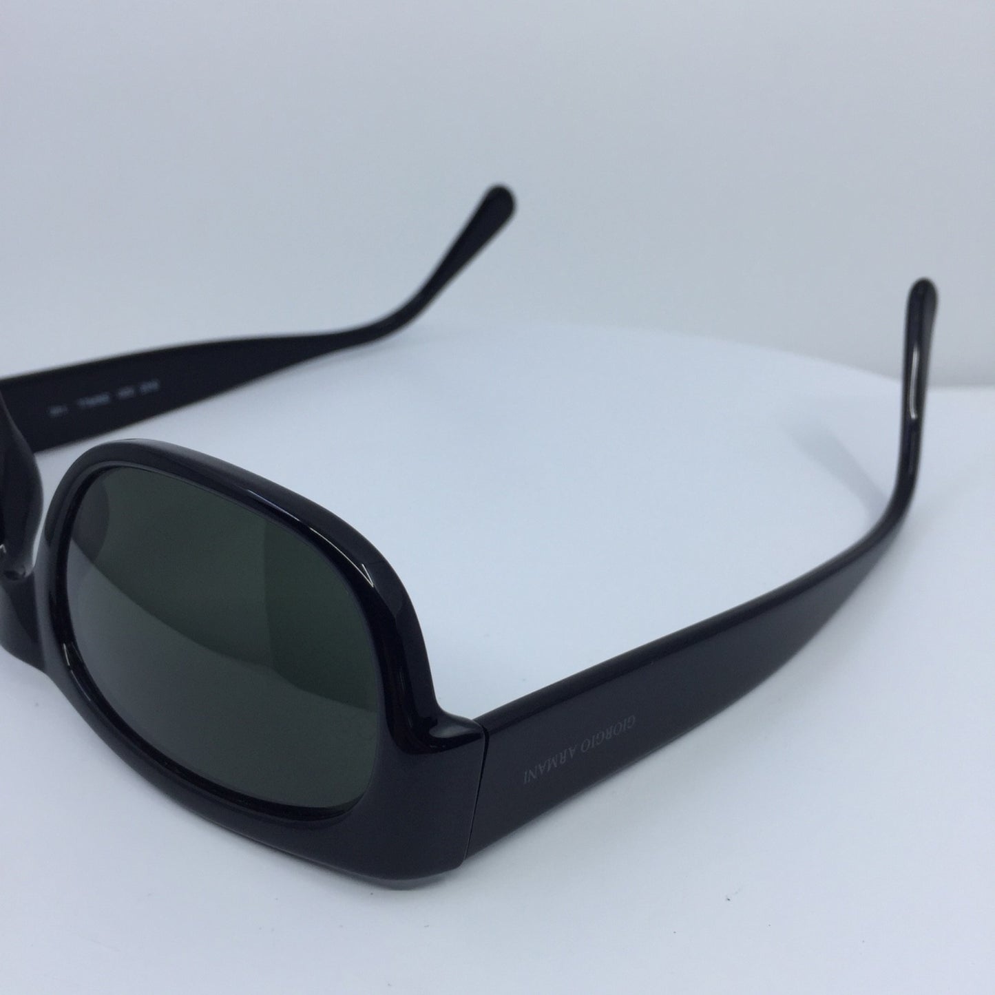 Vintage Giorgio Armani GA 845 Black Sunglasses - Super Vision Optical