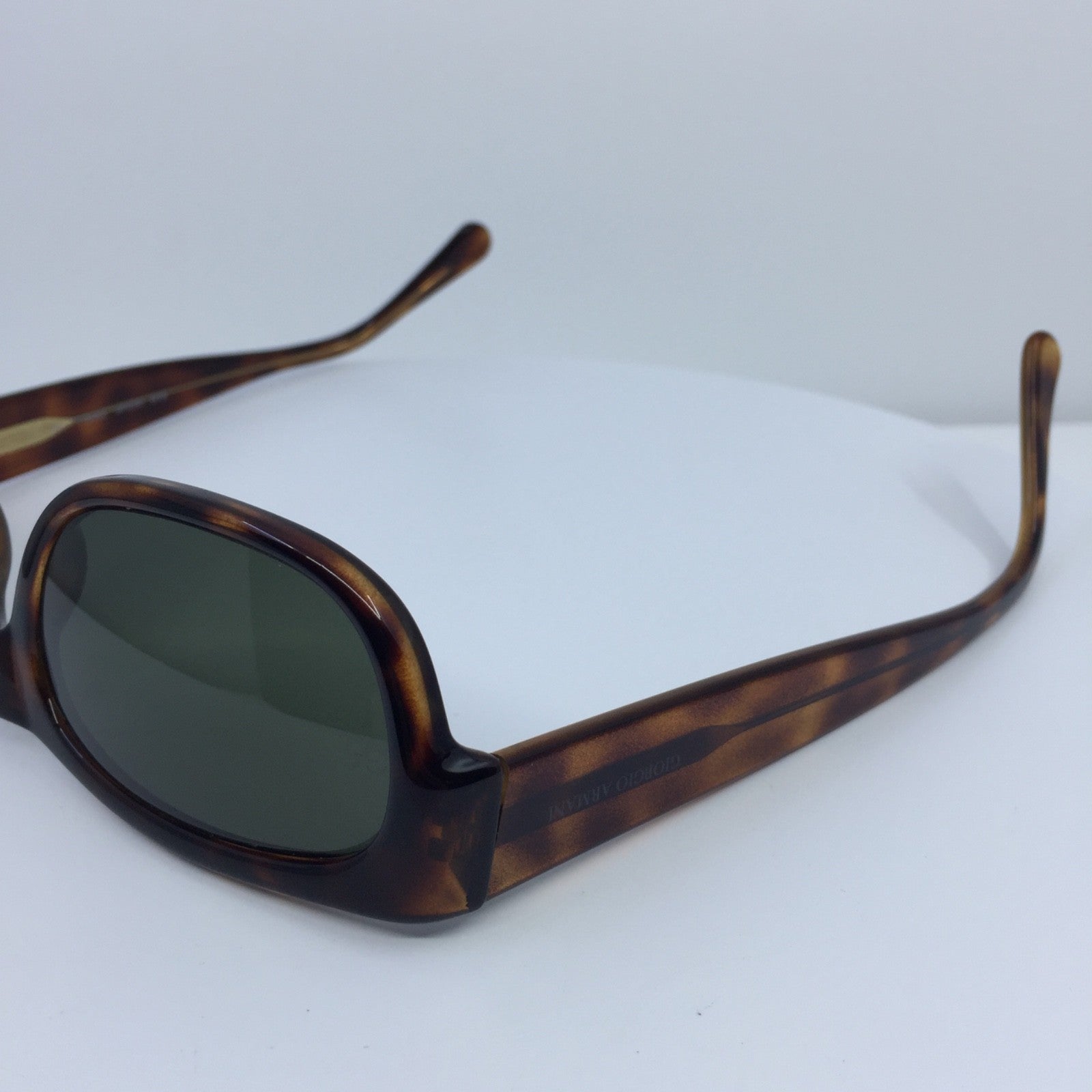 Vintage Giorgio Armani GA 845-P Tortoise Sunglasses - Super Vision Optical
