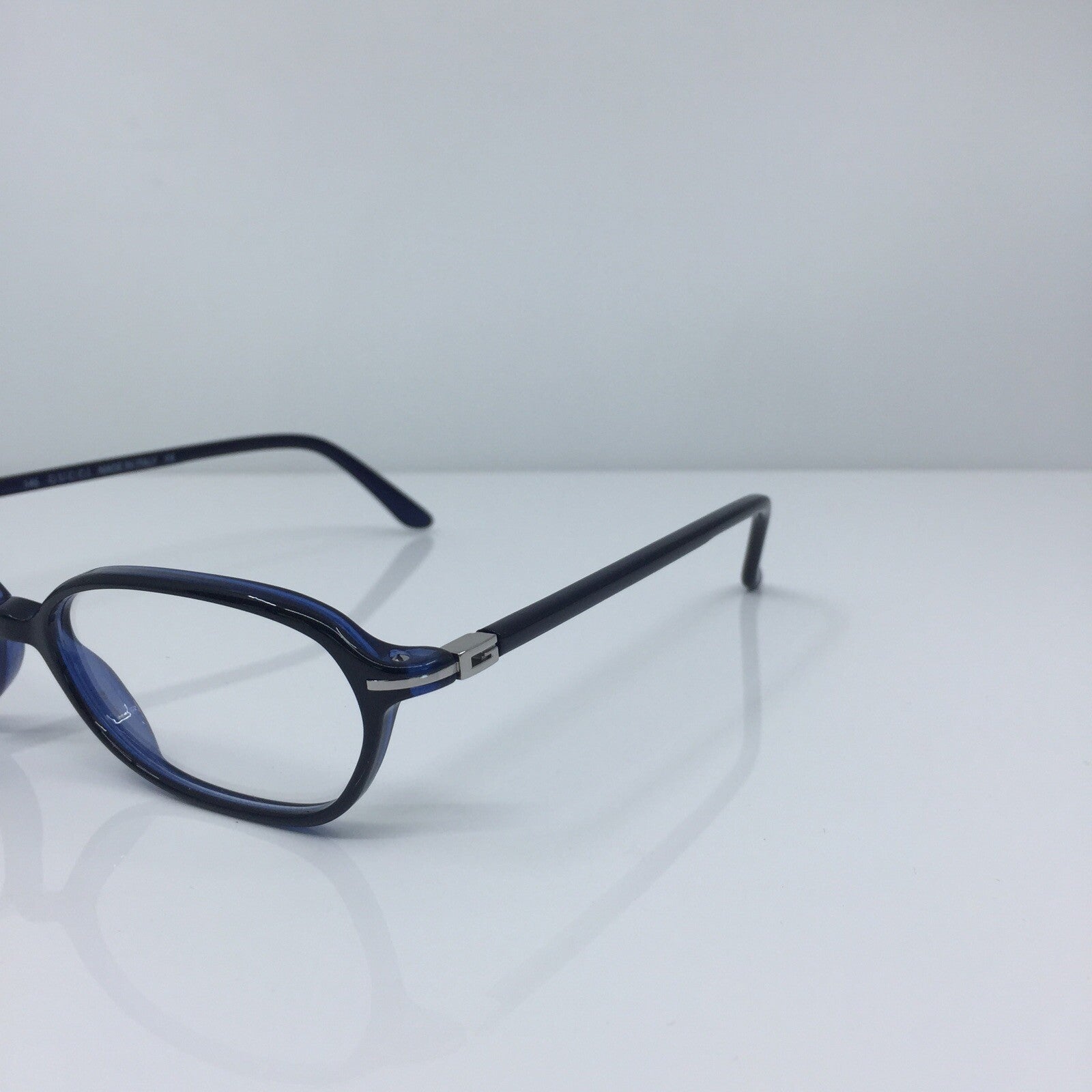 Vintage Gucci GG 2458 Black Sunglasses - Super Vision Optical