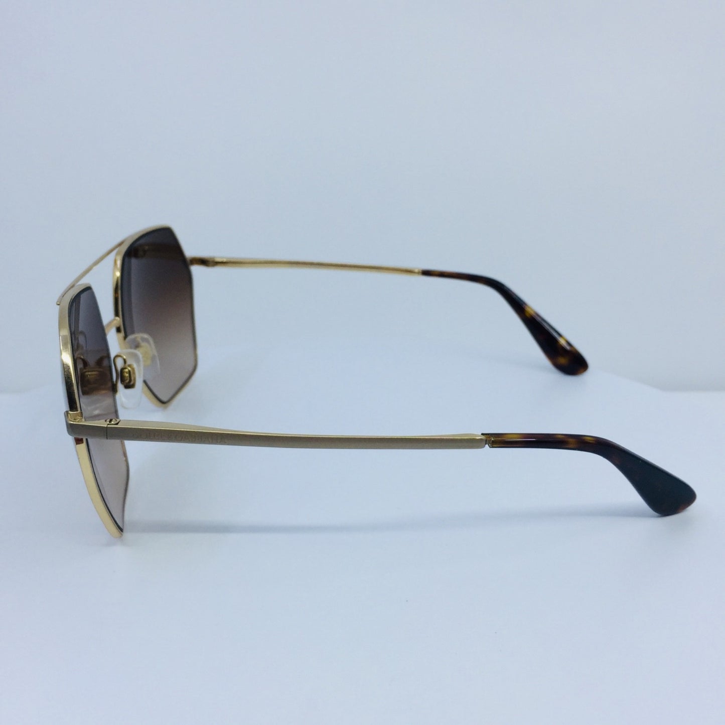 Vintage Dolce & Gabbana DG 2157 Gold Sunglasses - Super Vision Optical