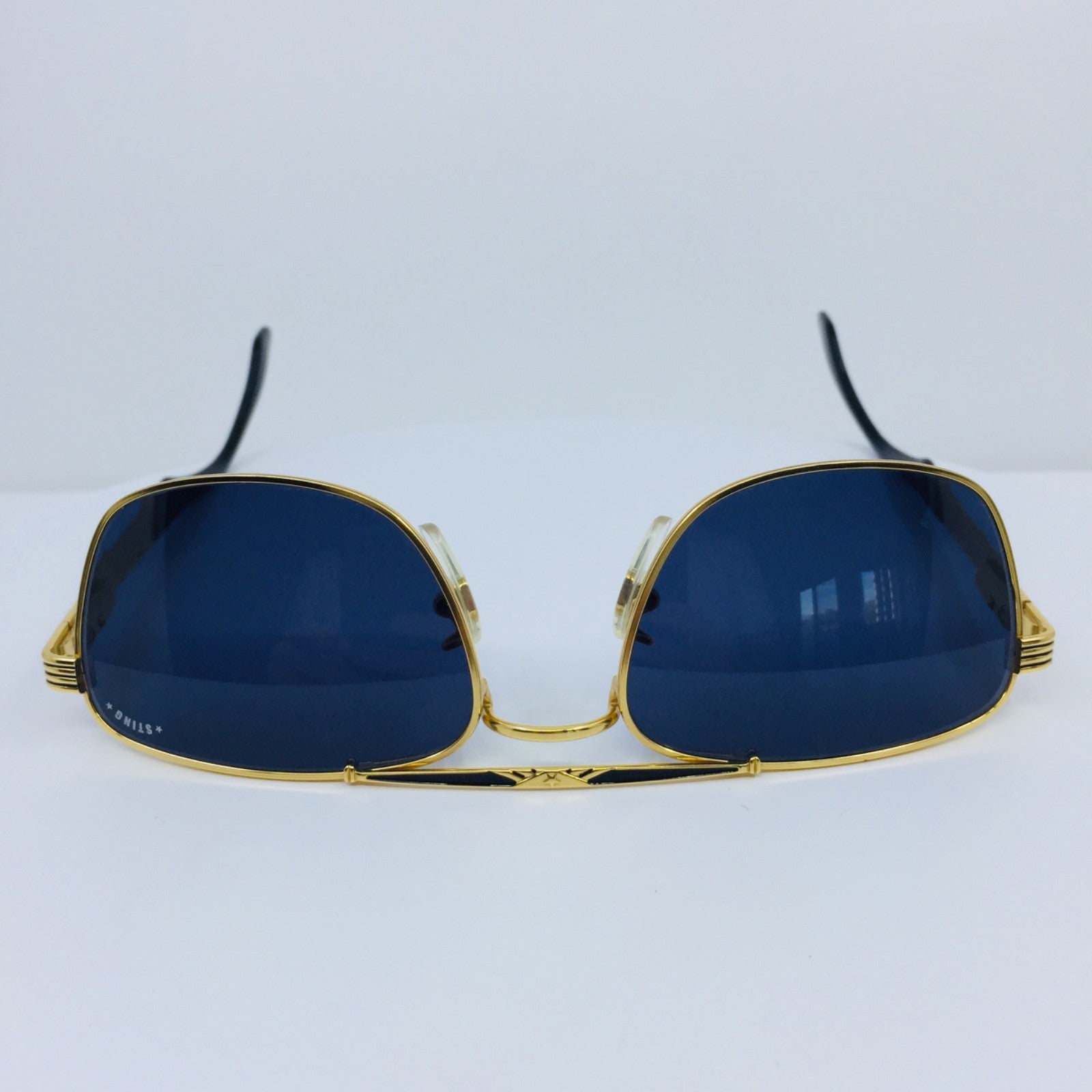 Vintage STING by Colors in Optics N. 4130 Gold Sunglasses - Super Vision Optical
