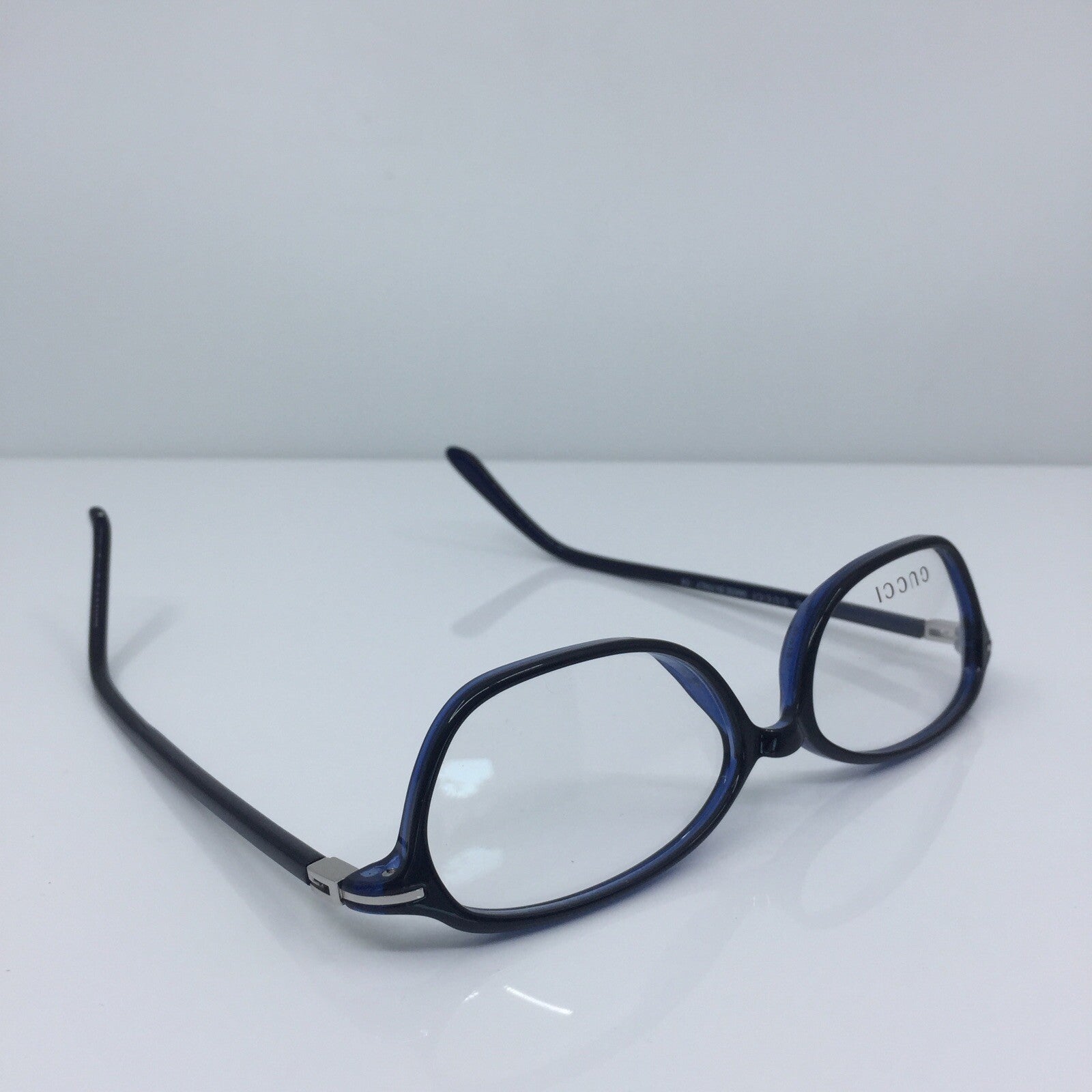 Vintage Gucci GG 2458 Black Sunglasses - Super Vision Optical