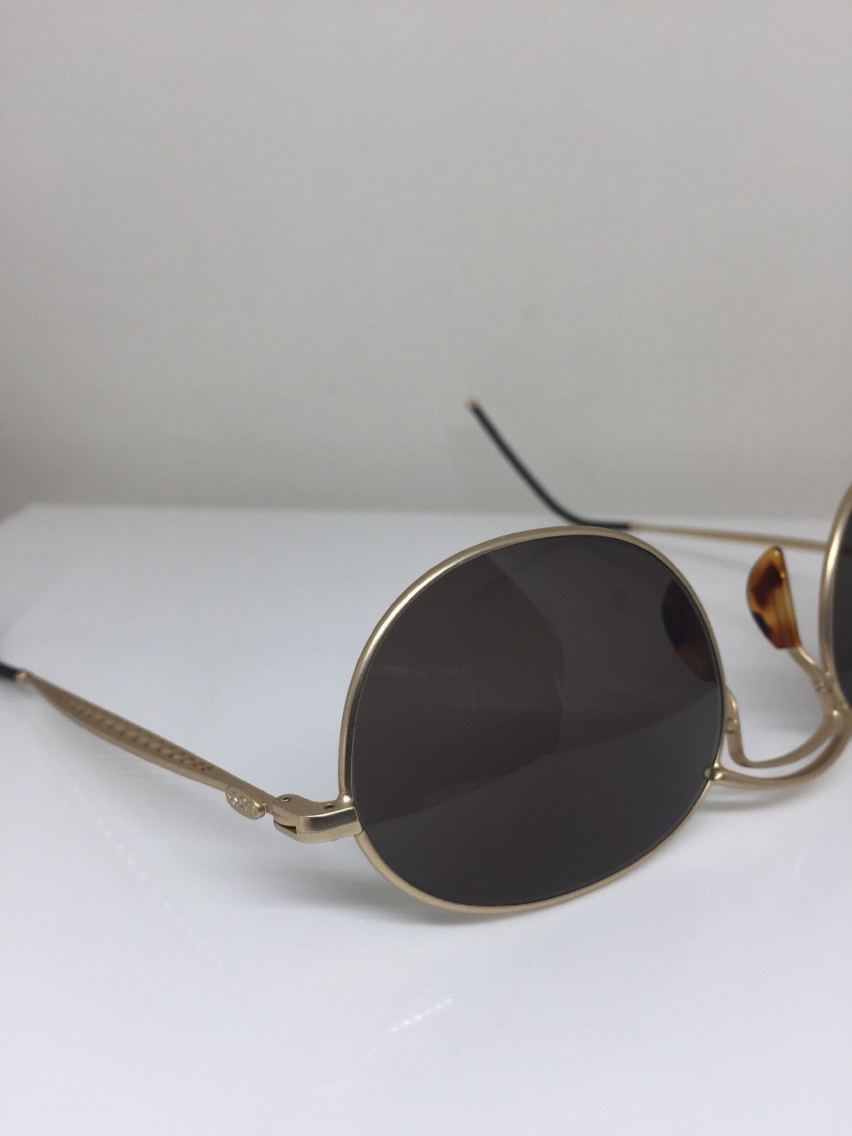 Vintage Hugo Boss 5197 Gold Sunglasses - Super Vision Optical