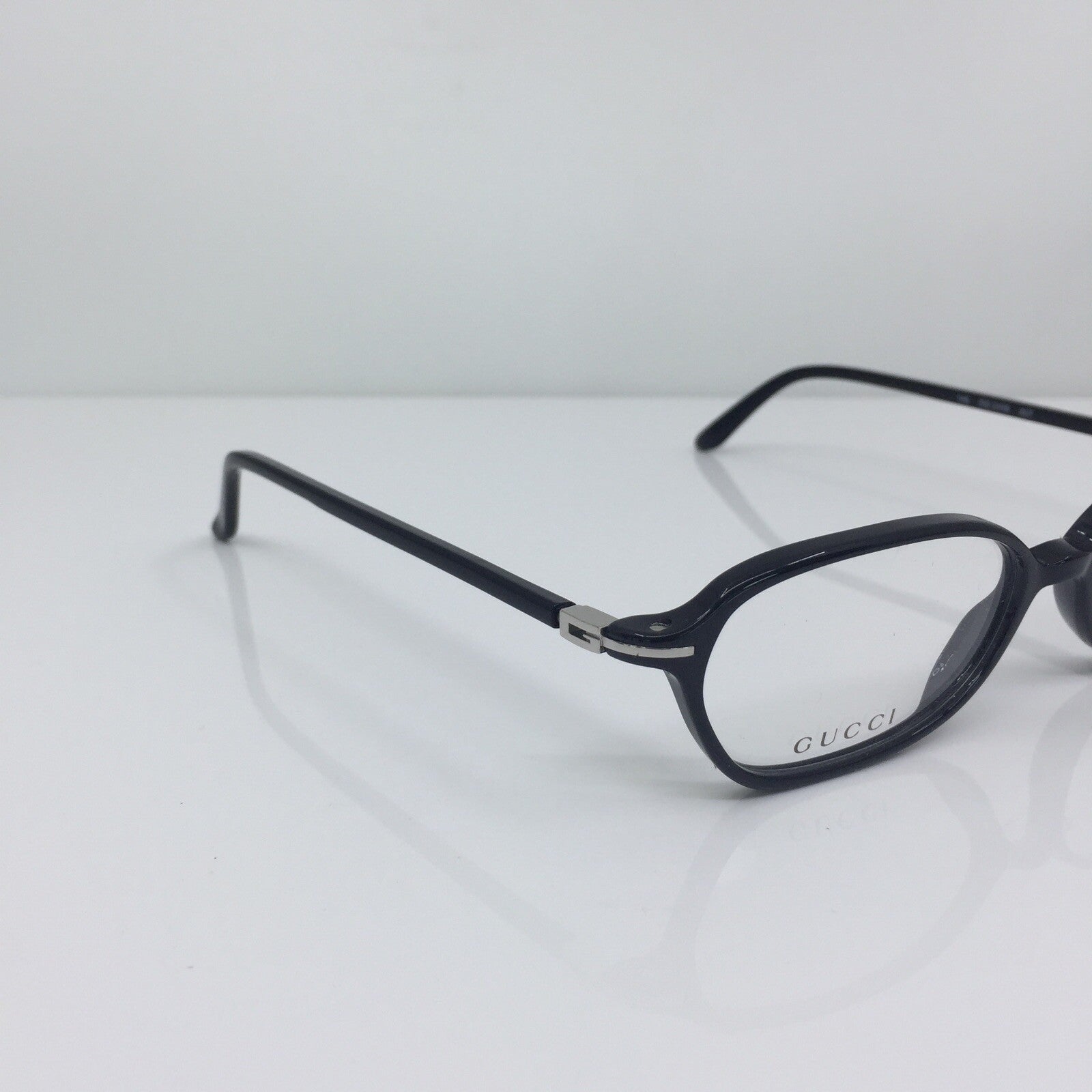 Vintage Gucci GG 2458 Black Sunglasses - Super Vision Optical