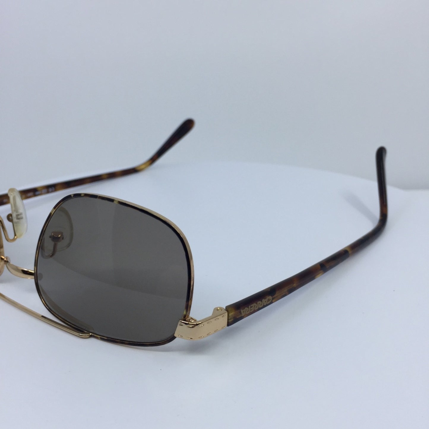 Vintage Carrera 5568 Gold Sunglasses - Super Vision Optical