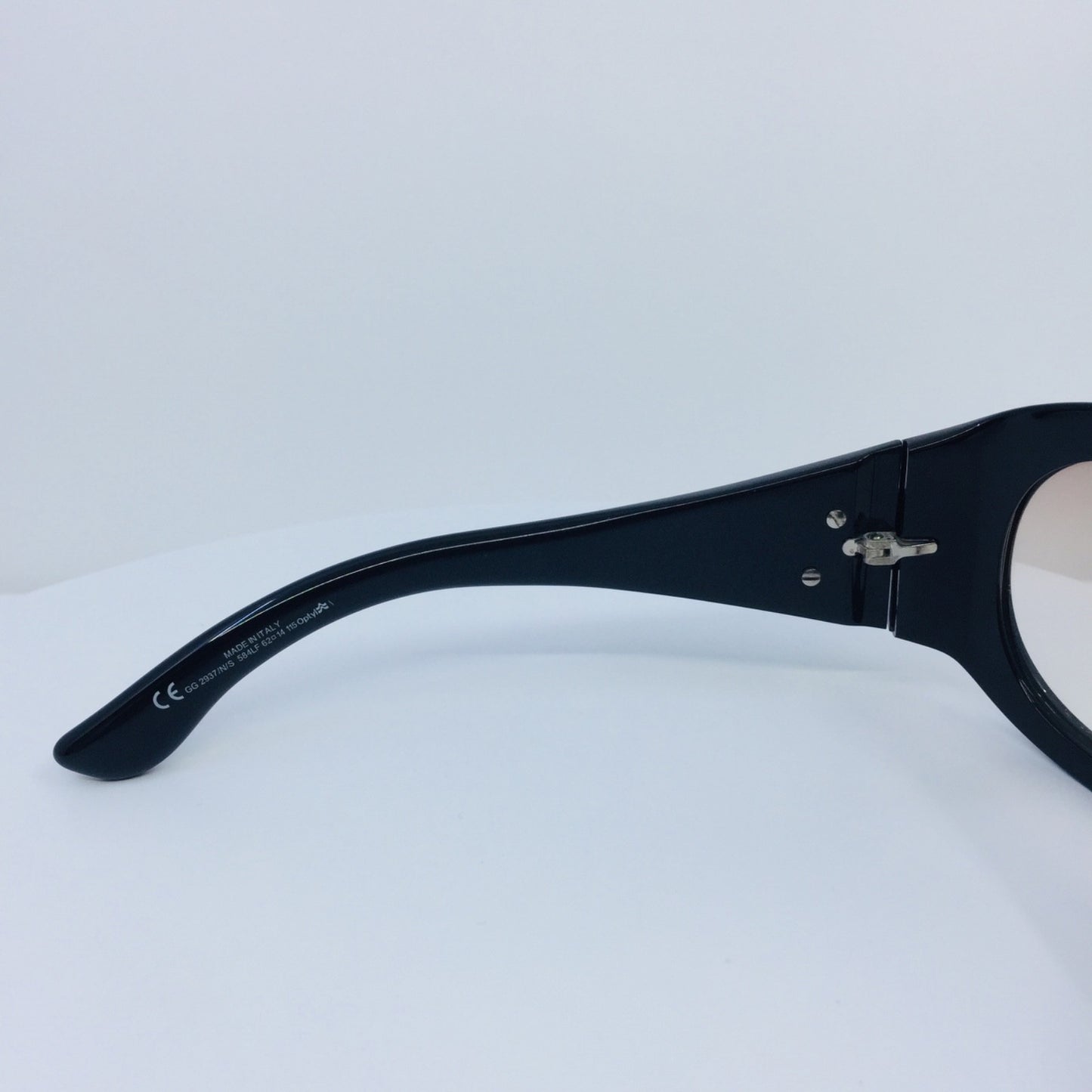 Vintage Gucci GG 2937 Black Sunglasses - Super Vision Optical