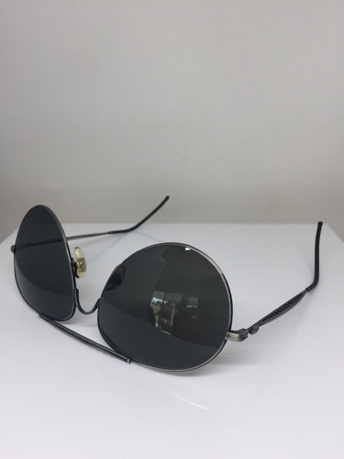 Vintage Hugo Boss 5198 Gunmetal Sunglasses - Super Vision Optical