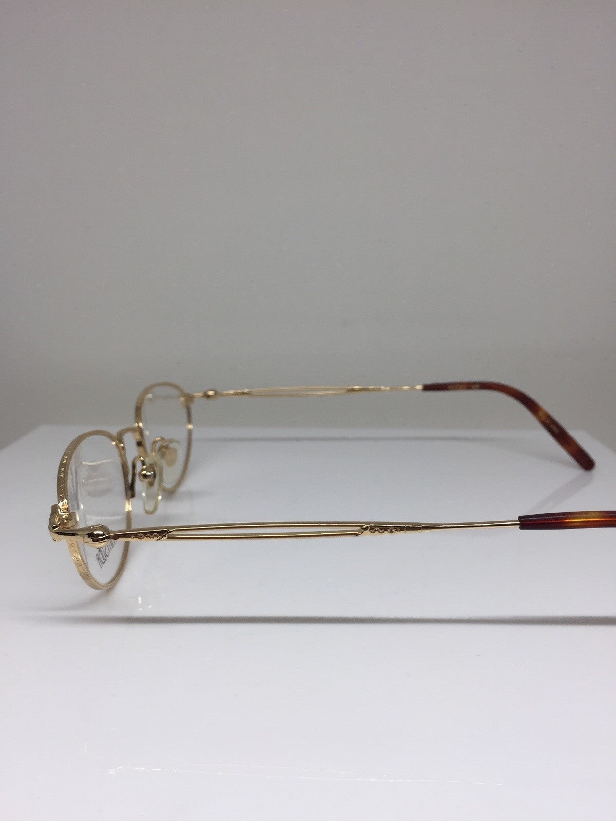 Vintage Matsuda 2877 Gold Eyeglasses - Super Vision Optical