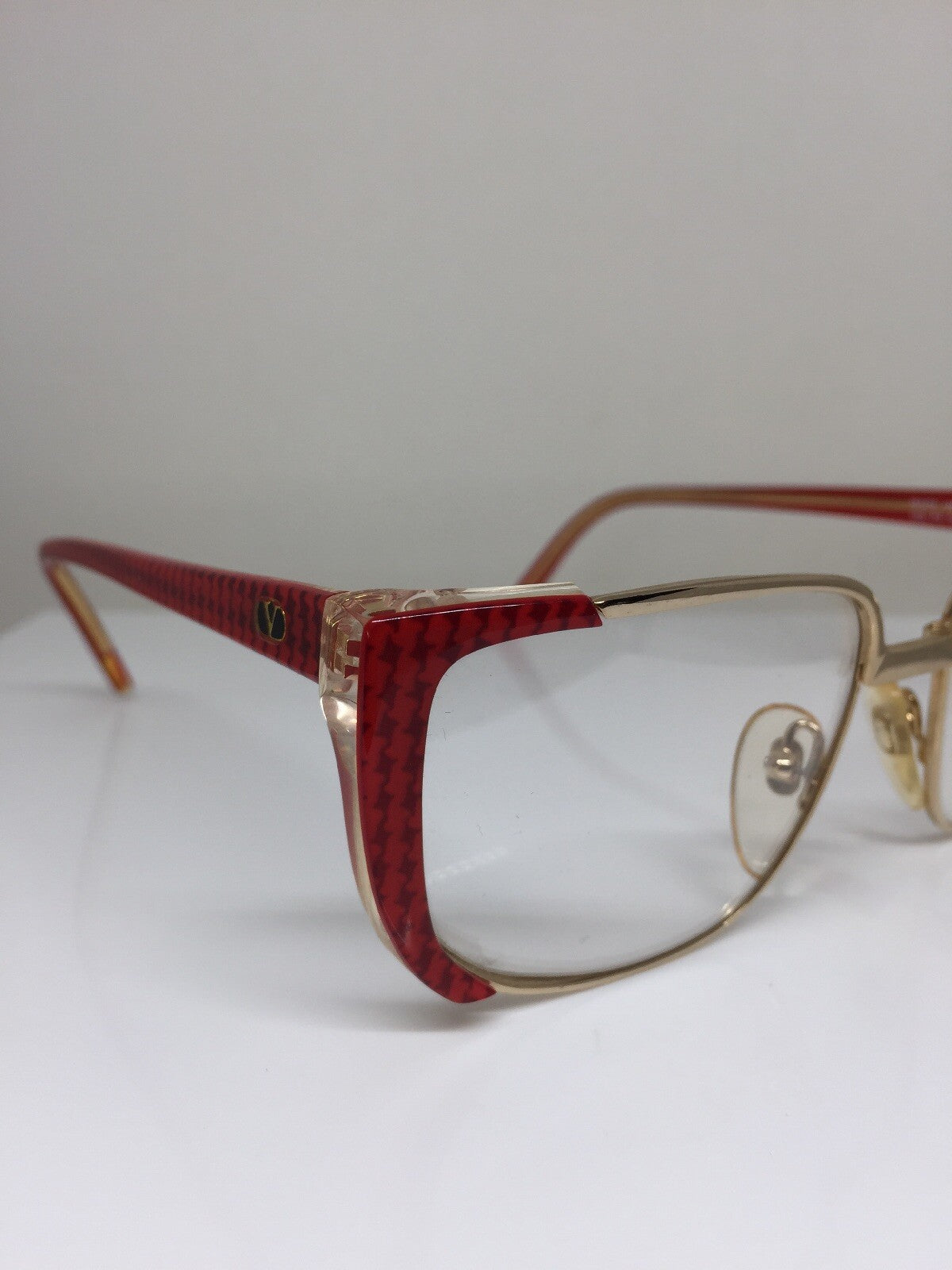 Vintage Valentino 133 Gold Sunglasses - Super Vision Optical