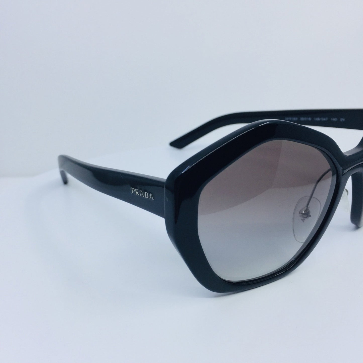 Vintage Prada Prada SPR 08X Black Sunglasses - Super Vision Optical