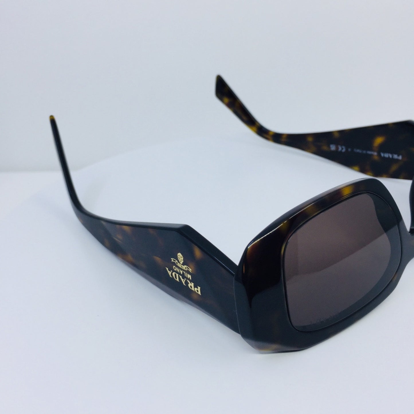 Vintage Prada PRADA SPR 17W Tortoise Sunglasses - Super Vision Optical