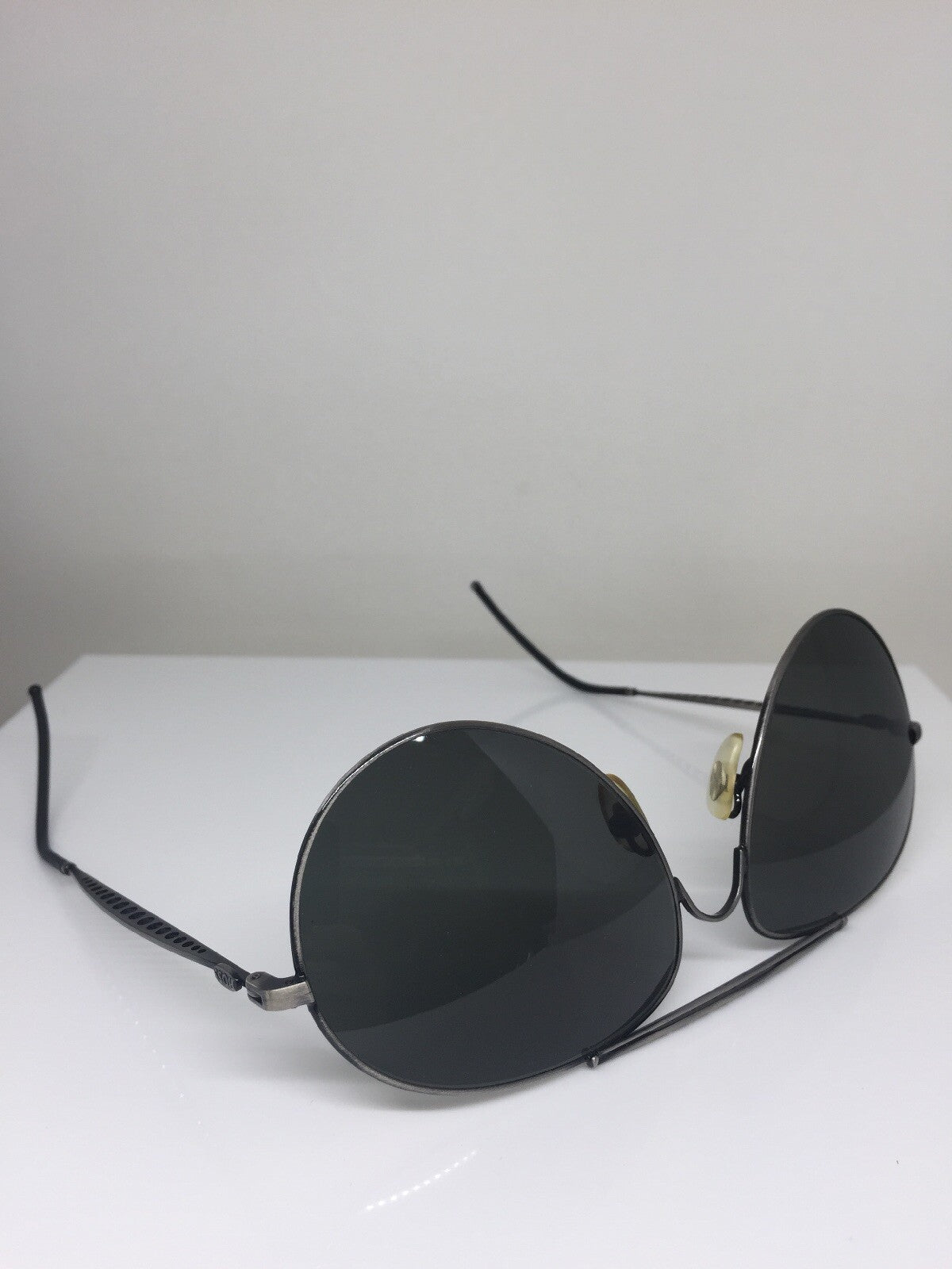 Vintage Hugo Boss 5198 Gunmetal Sunglasses - Super Vision Optical