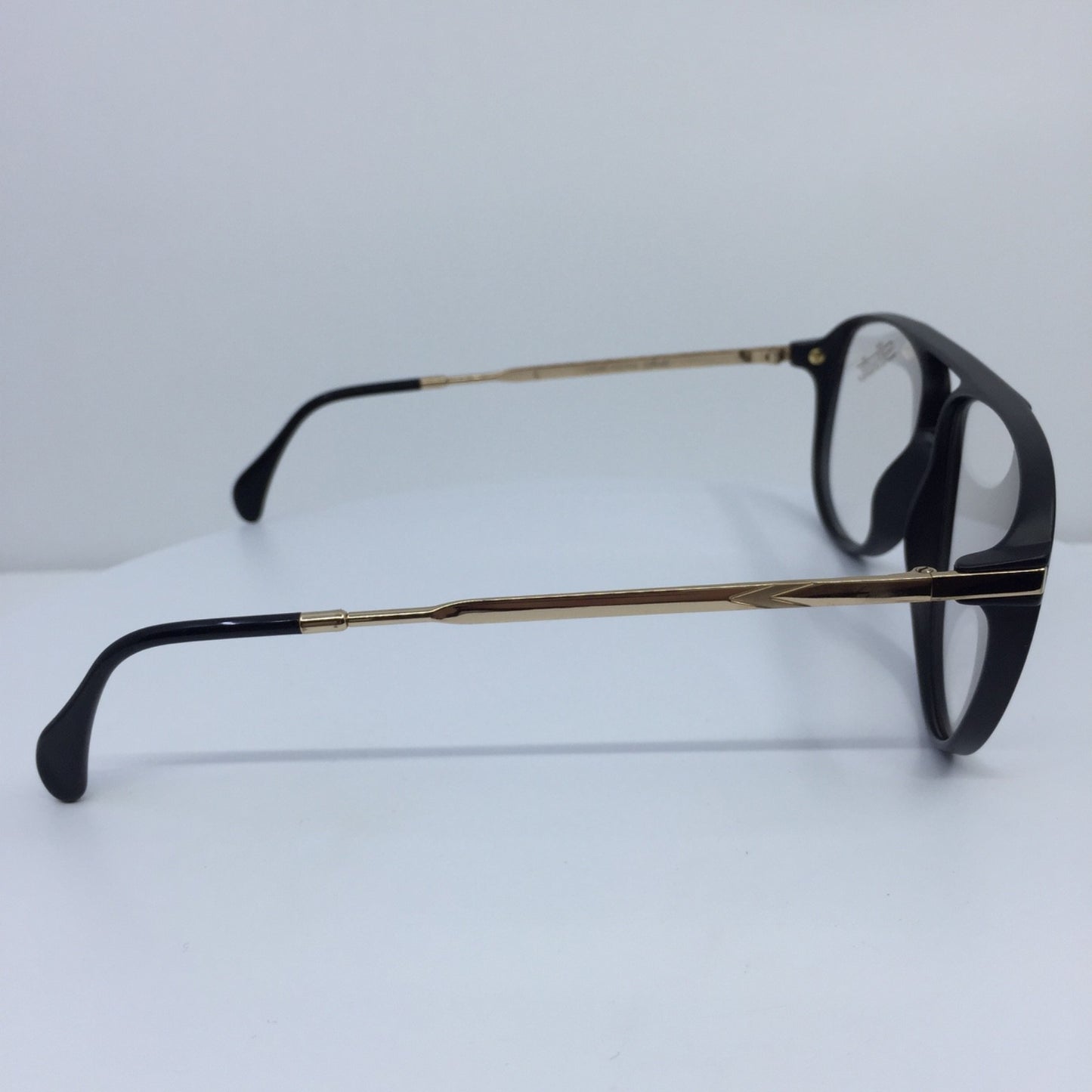 Vintage Silhouette 2723 /20 Gold Sunglasses - Super Vision Optical