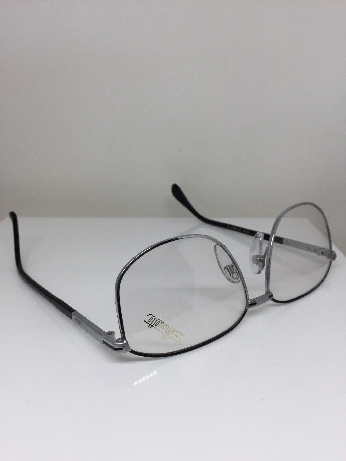 Vintage Silhouette 7092 Silver Sunglasses - Super Vision Optical