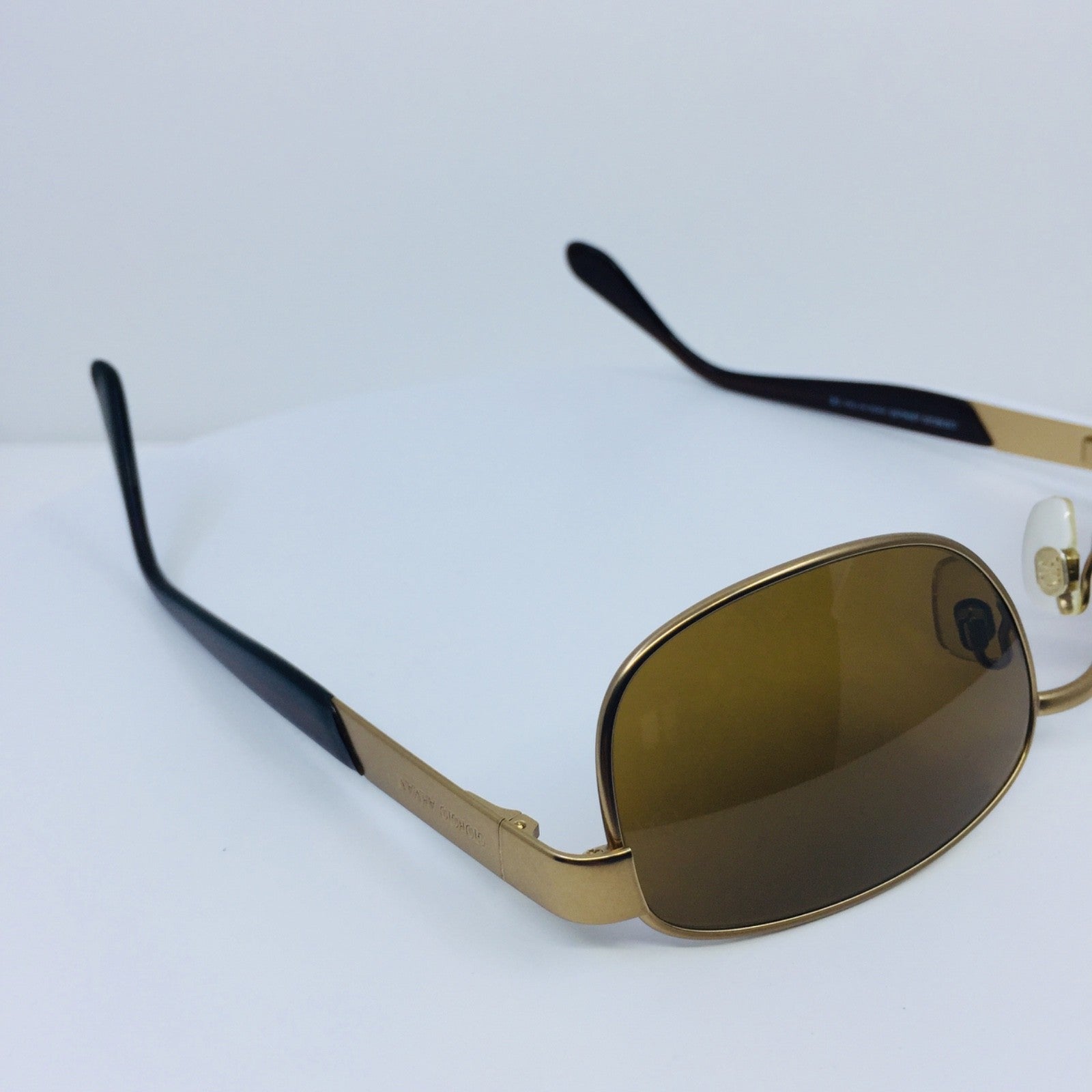 Vintage Giorgio Armani GA 675 Gold Sunglasses - Super Vision Optical
