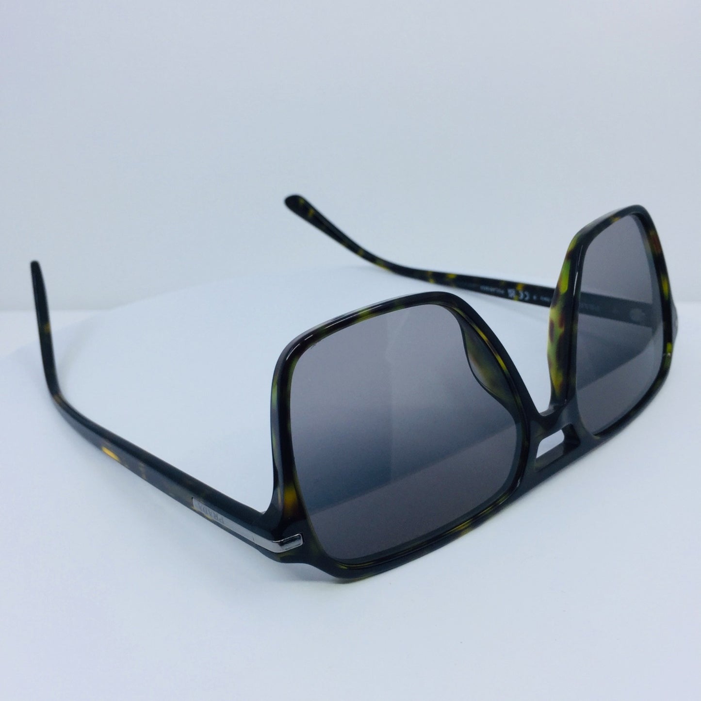 Vintage Prada Prada SPR 20Y Tortoise Sunglasses - Super Vision Optical