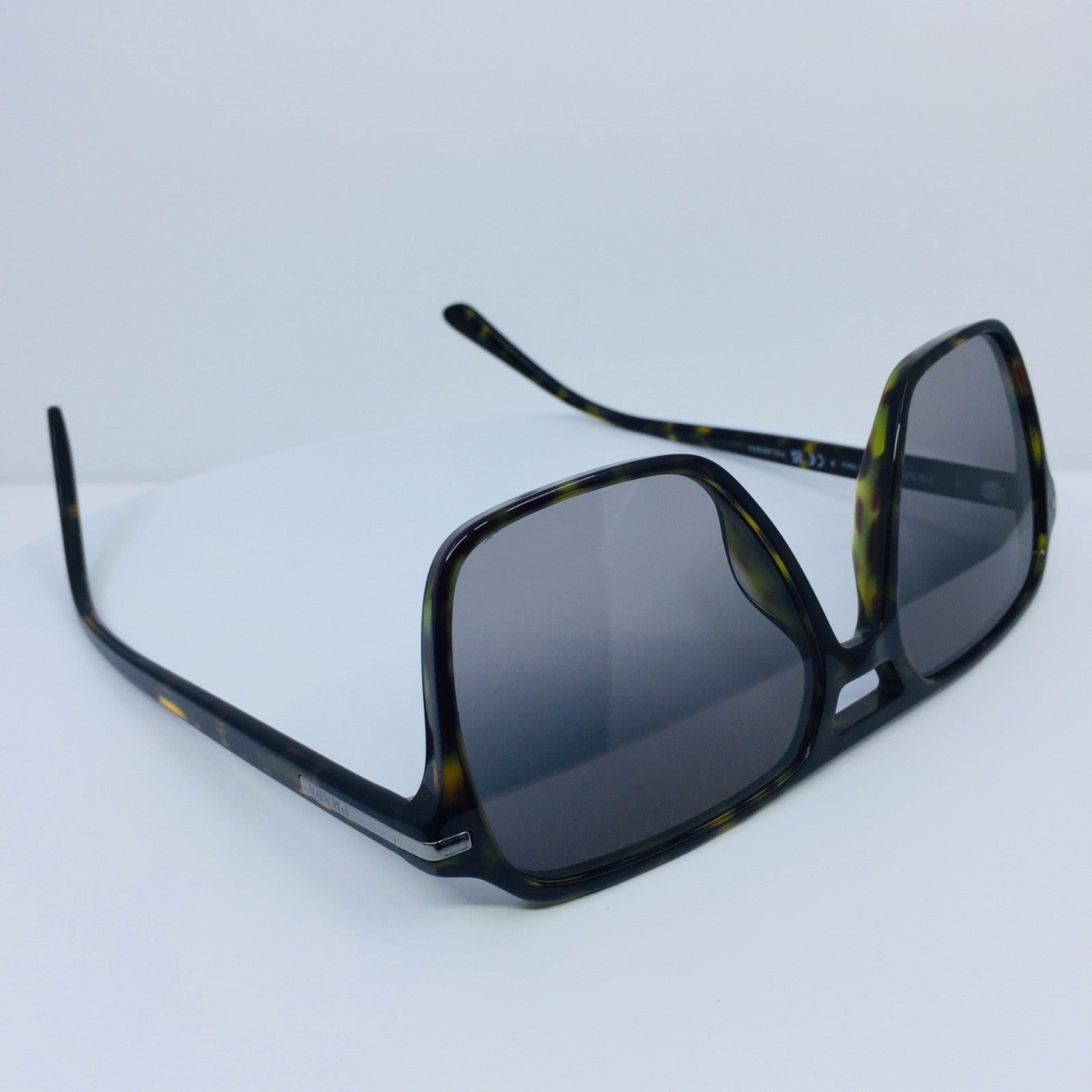 Vintage Prada Prada SPR 20Y Tortoise Sunglasses - Super Vision Optical