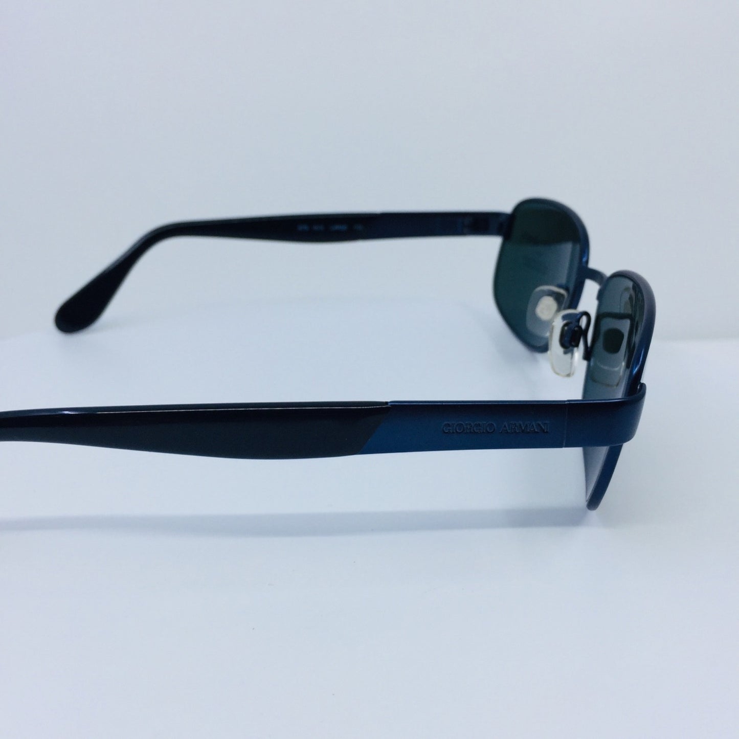 Vintage Giorgio Armani GA 675 Blue Sunglasses - Super Vision Optical