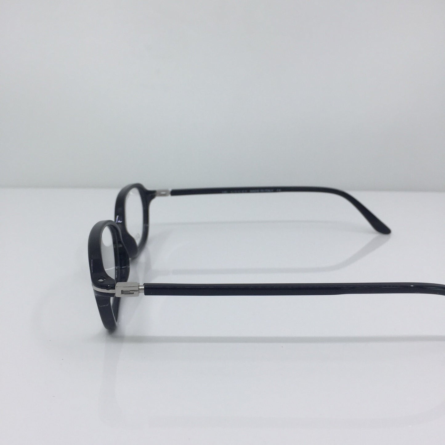 Vintage Gucci GG 2458 Black Sunglasses - Super Vision Optical