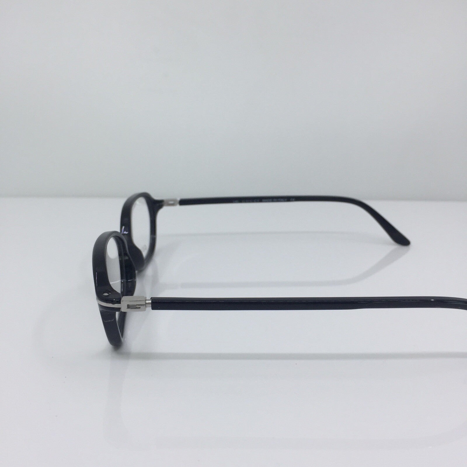 Vintage Gucci GG 2458 Black Sunglasses - Super Vision Optical