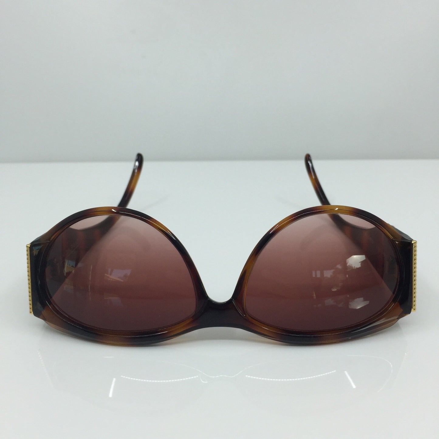 Vintage Givenchy MOD. 2012 Tortoise Sunglasses - Super Vision Optical