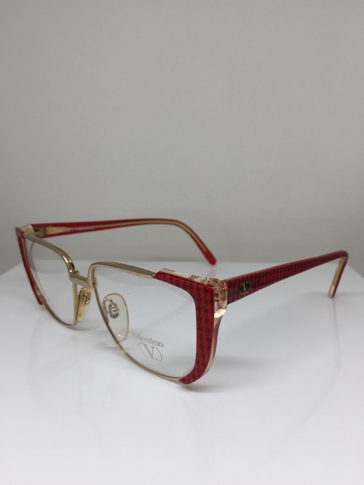 Vintage Valentino 133 Gold Sunglasses - Super Vision Optical