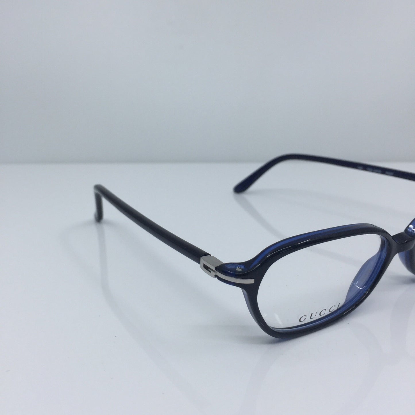 Vintage Gucci GG 2458 Black Sunglasses - Super Vision Optical