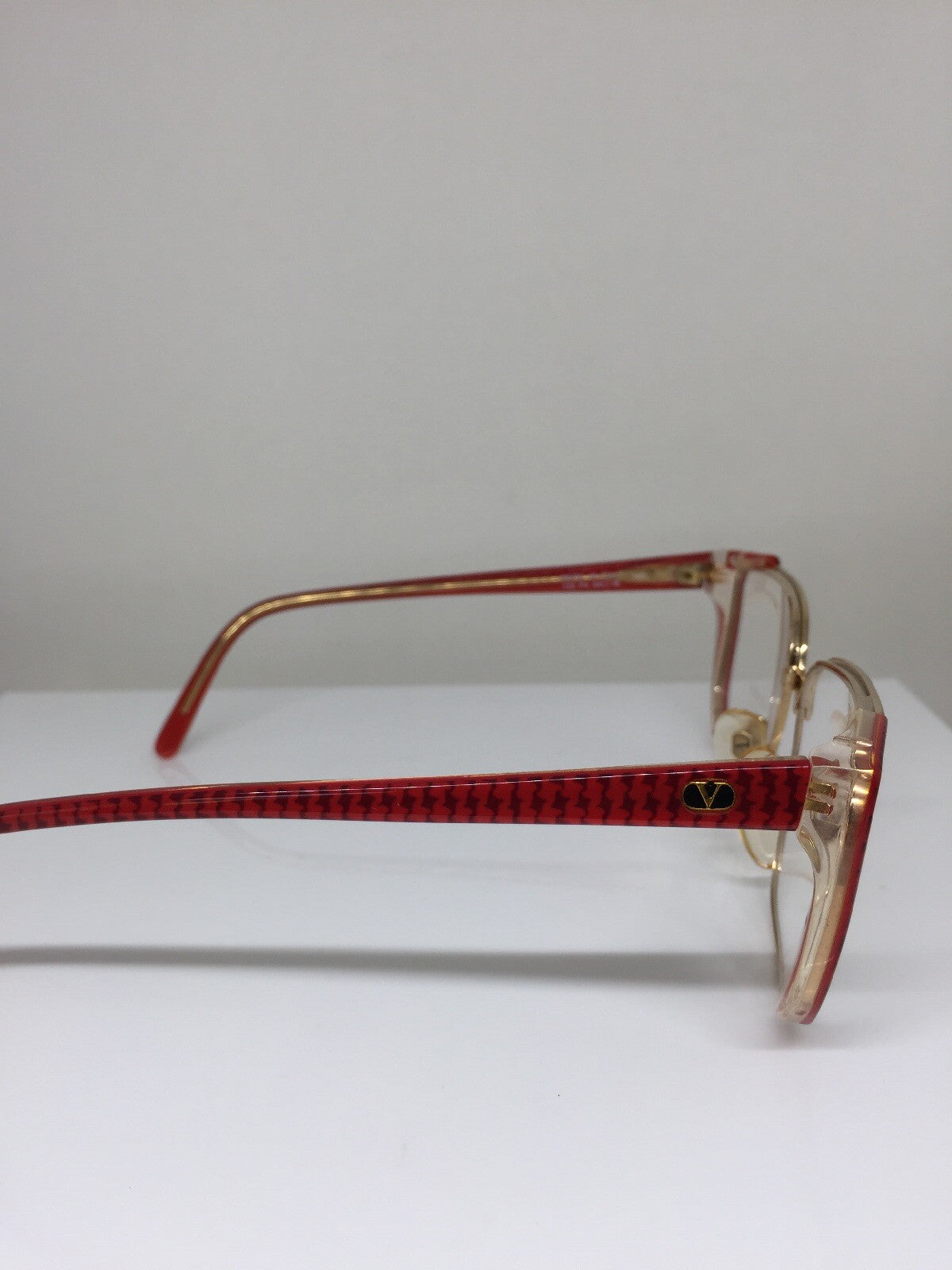 Vintage Valentino 133 Gold Sunglasses - Super Vision Optical