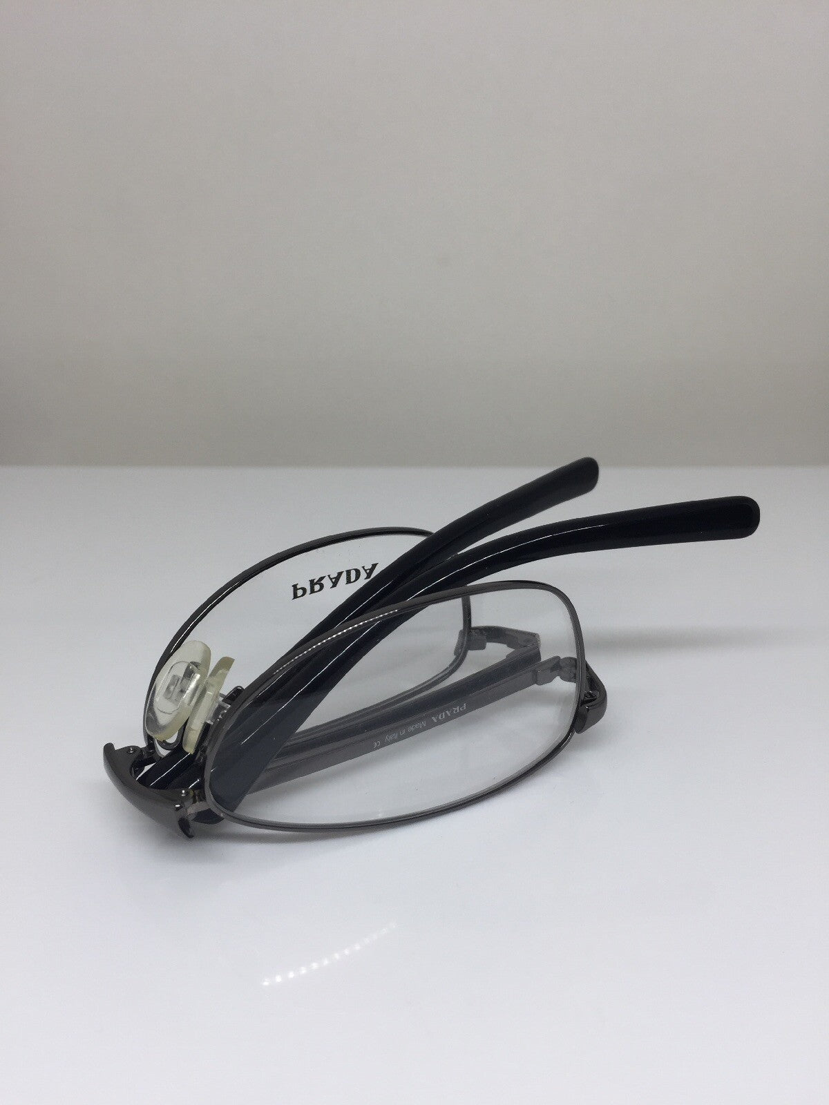 Vintage Prada VPR 76C Gold Eyeglasses - Super Vision Optical