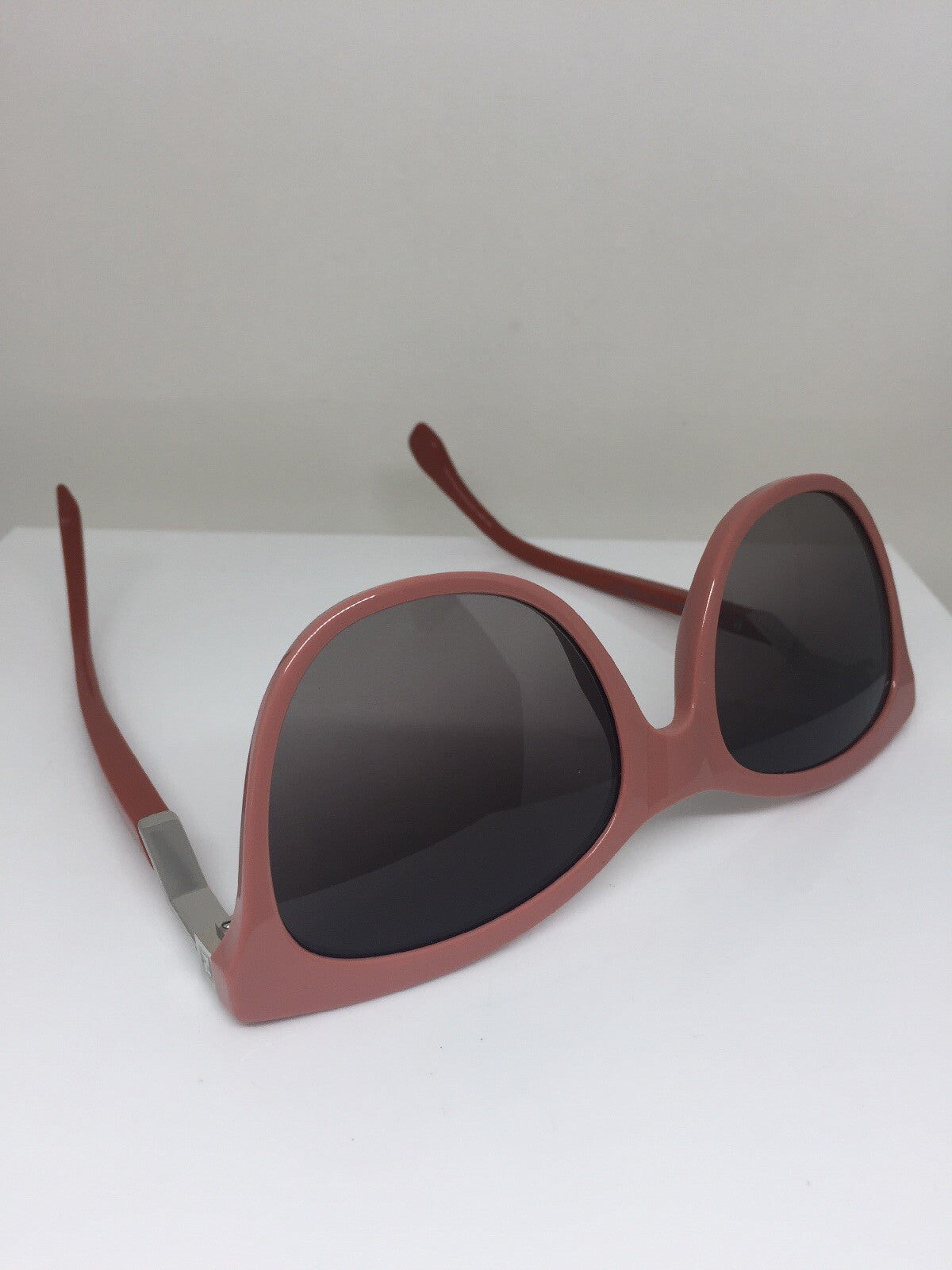 Vintage Fendi FF 0200/S Pink Sunglasses - Super Vision Optical