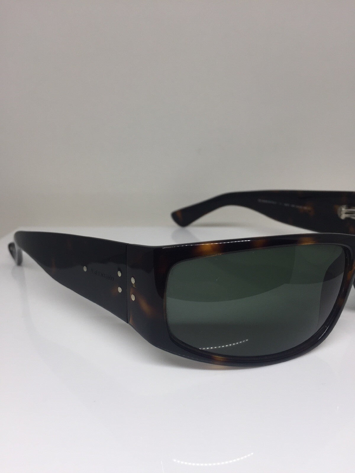 Vintage Valentino Valentino V 1160/S Tortoise Sunglasses - Super Vision Optical