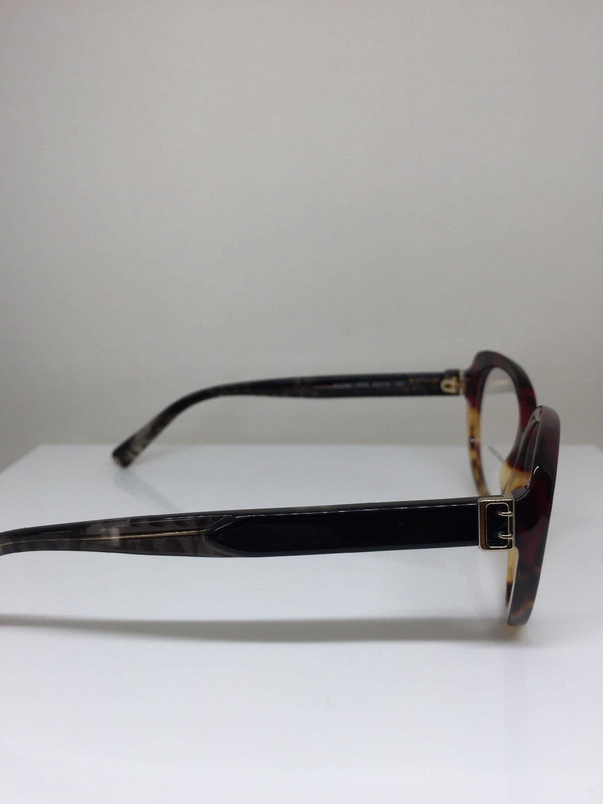 Vintage Burberry B 2251 Tortoise Eyeglasses - Super Vision Optical